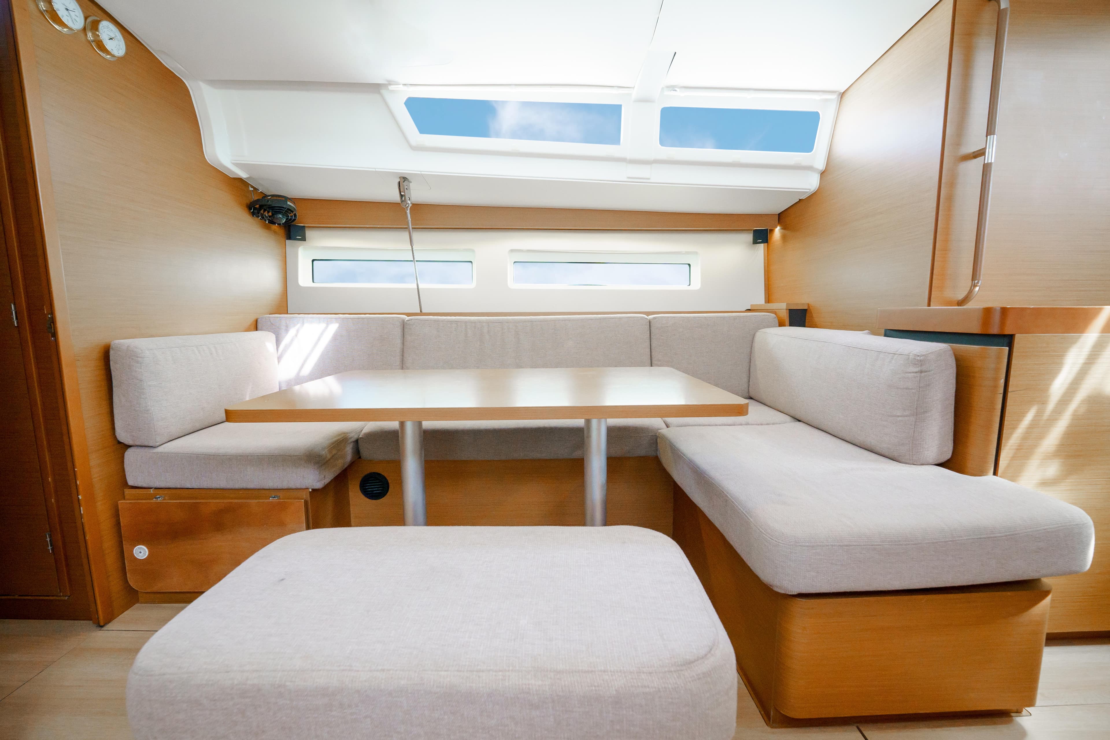 Sun Odyssey 490 - photo 21