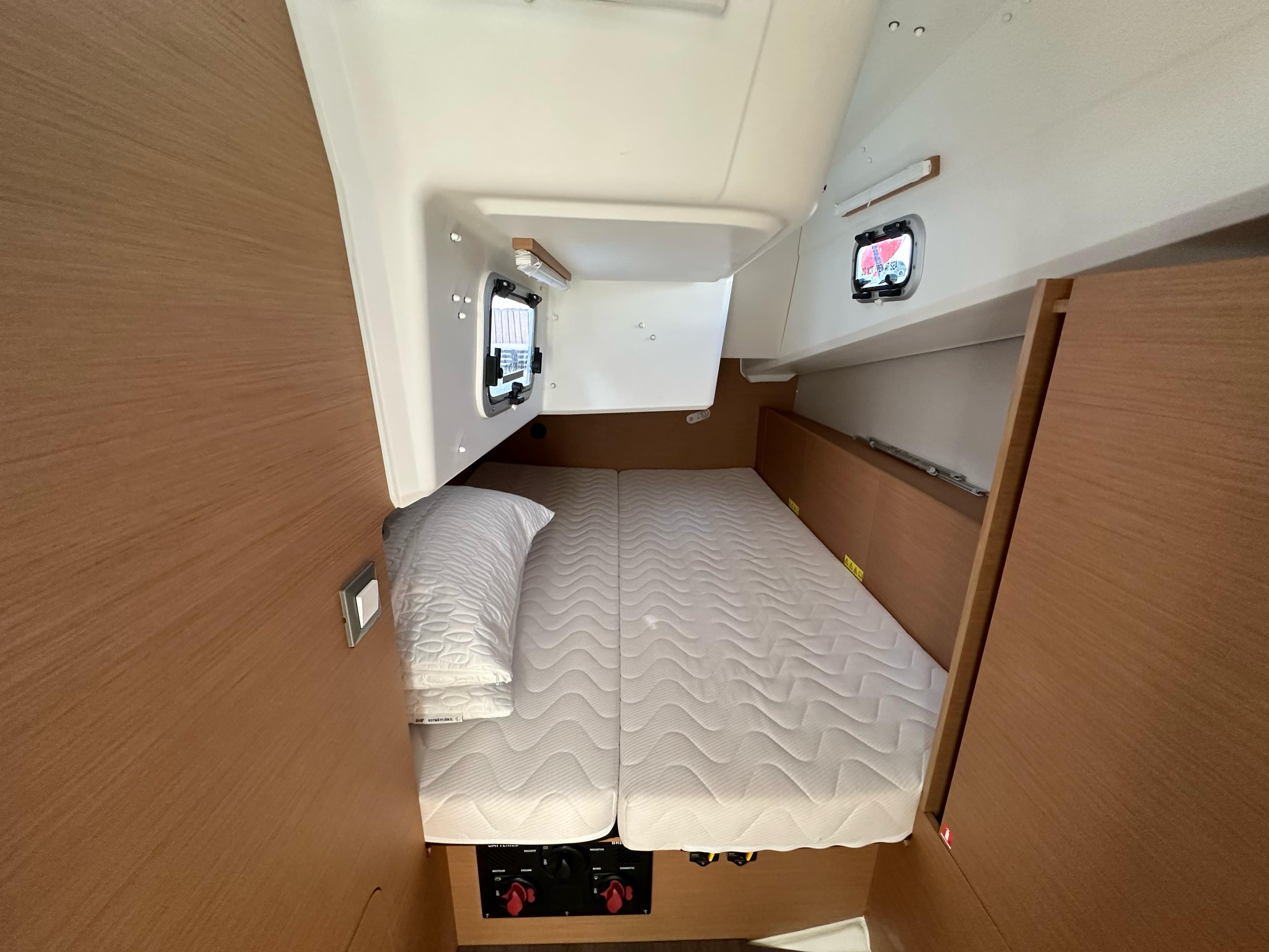 Sun Odyssey 380 - photo 8