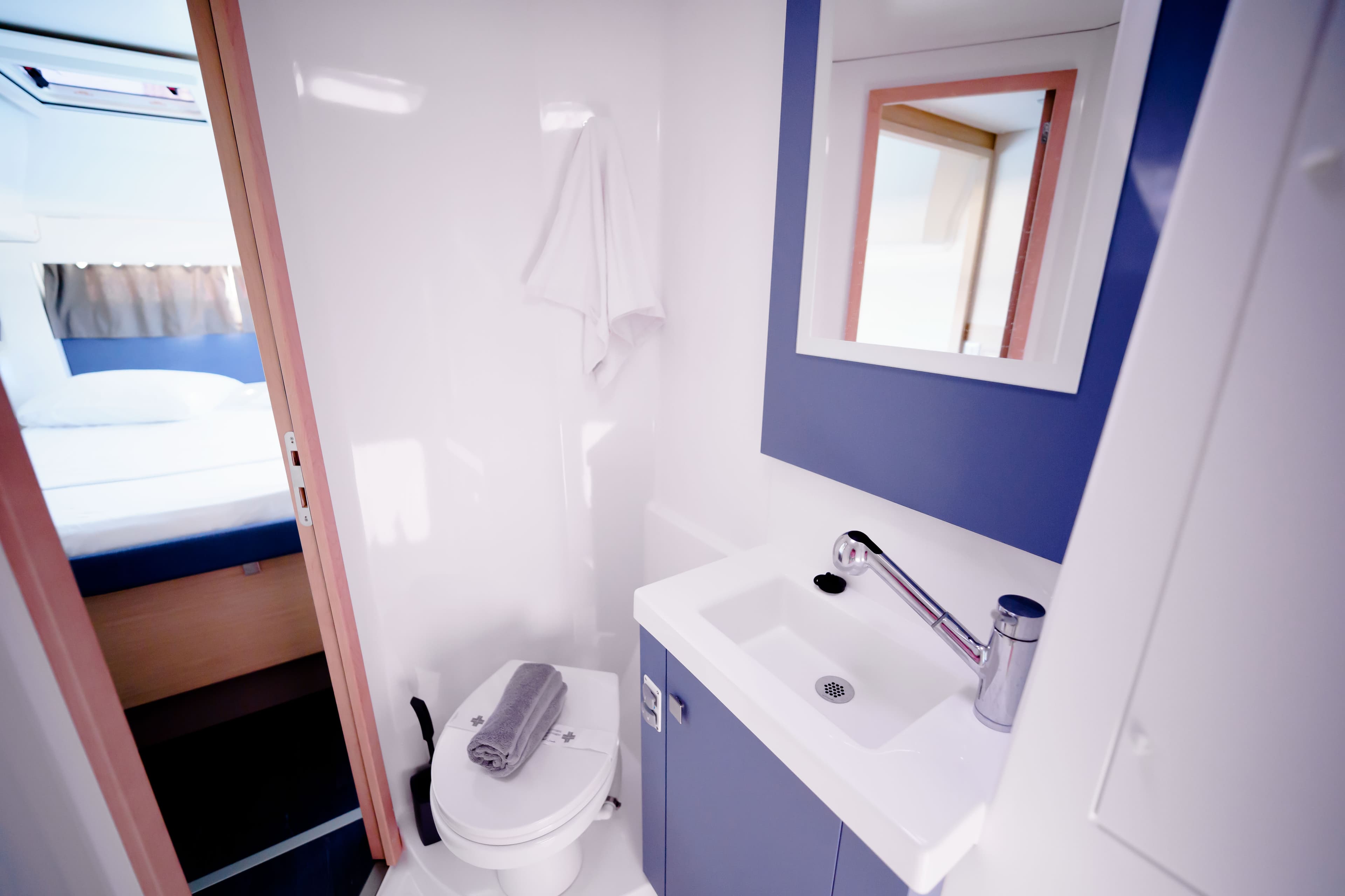 Astréa 42 - photo 23