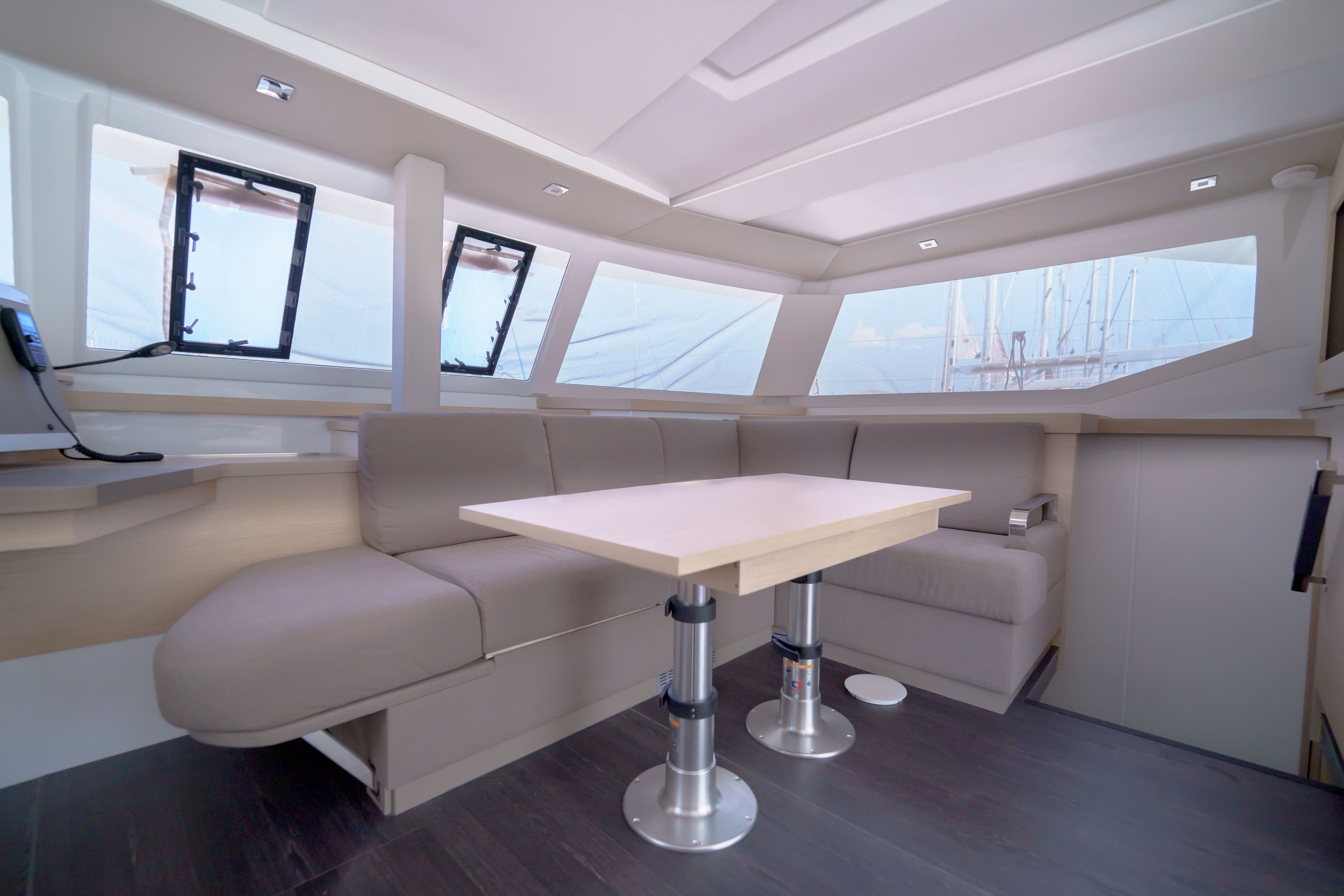 Astréa 42 - photo 9