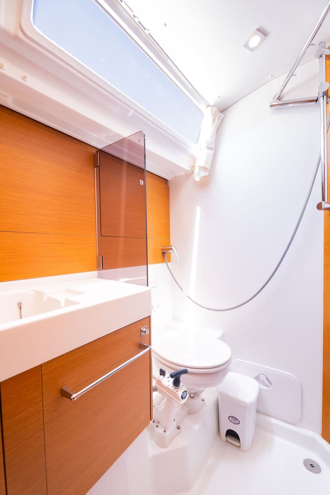 Sun Odyssey 440 - photo 10