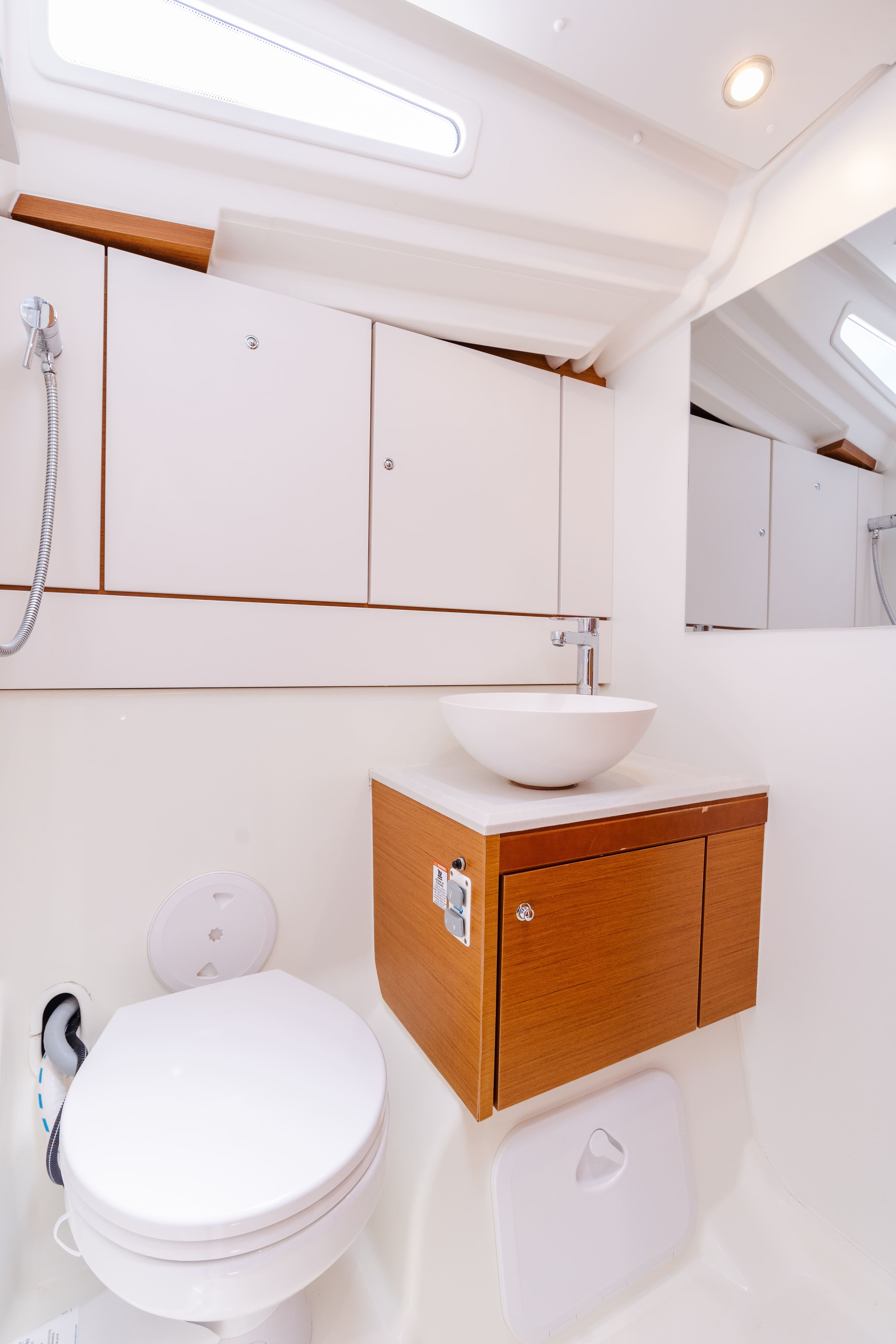 Jeanneau 54 - photo 9