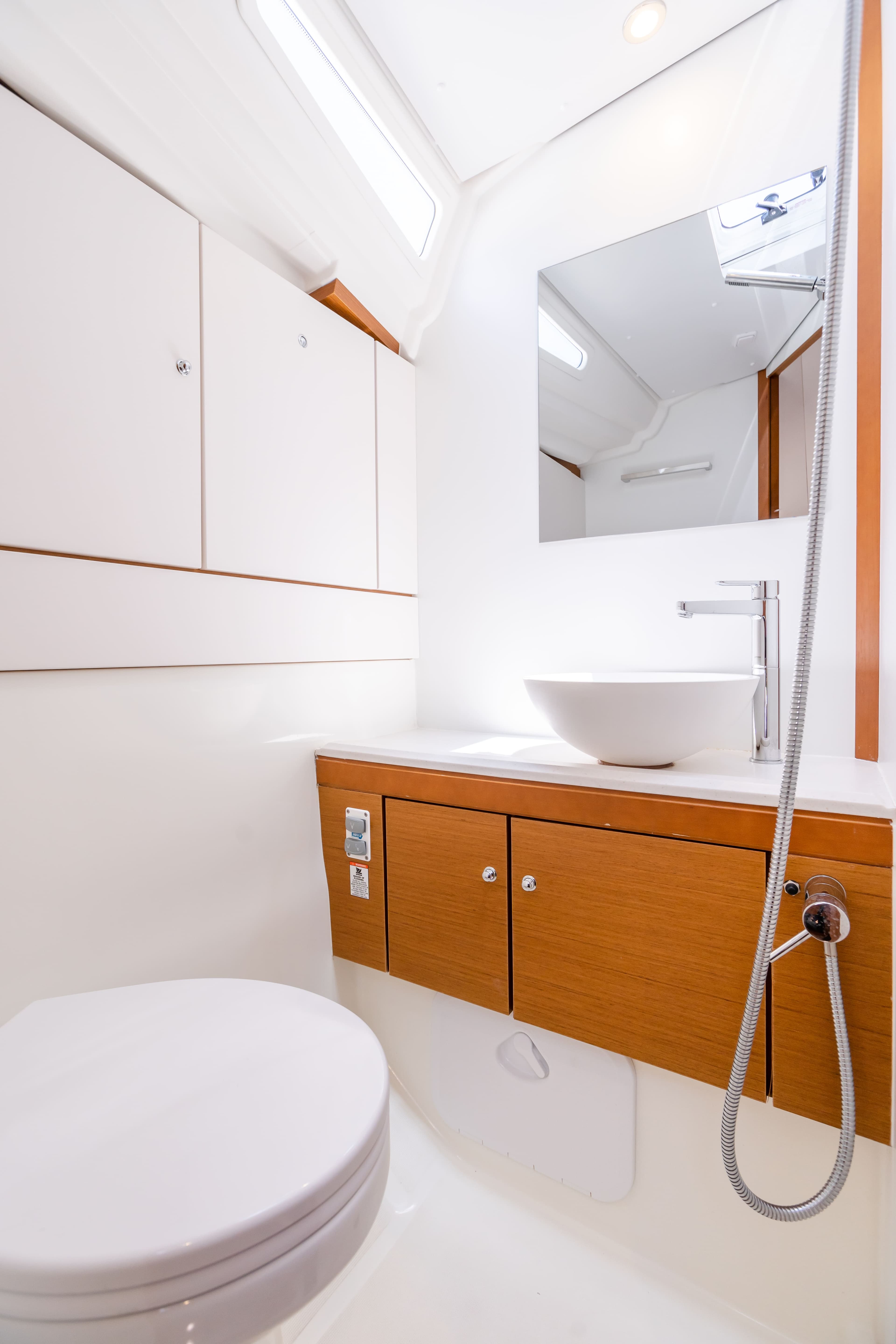 Jeanneau 54 - photo 8