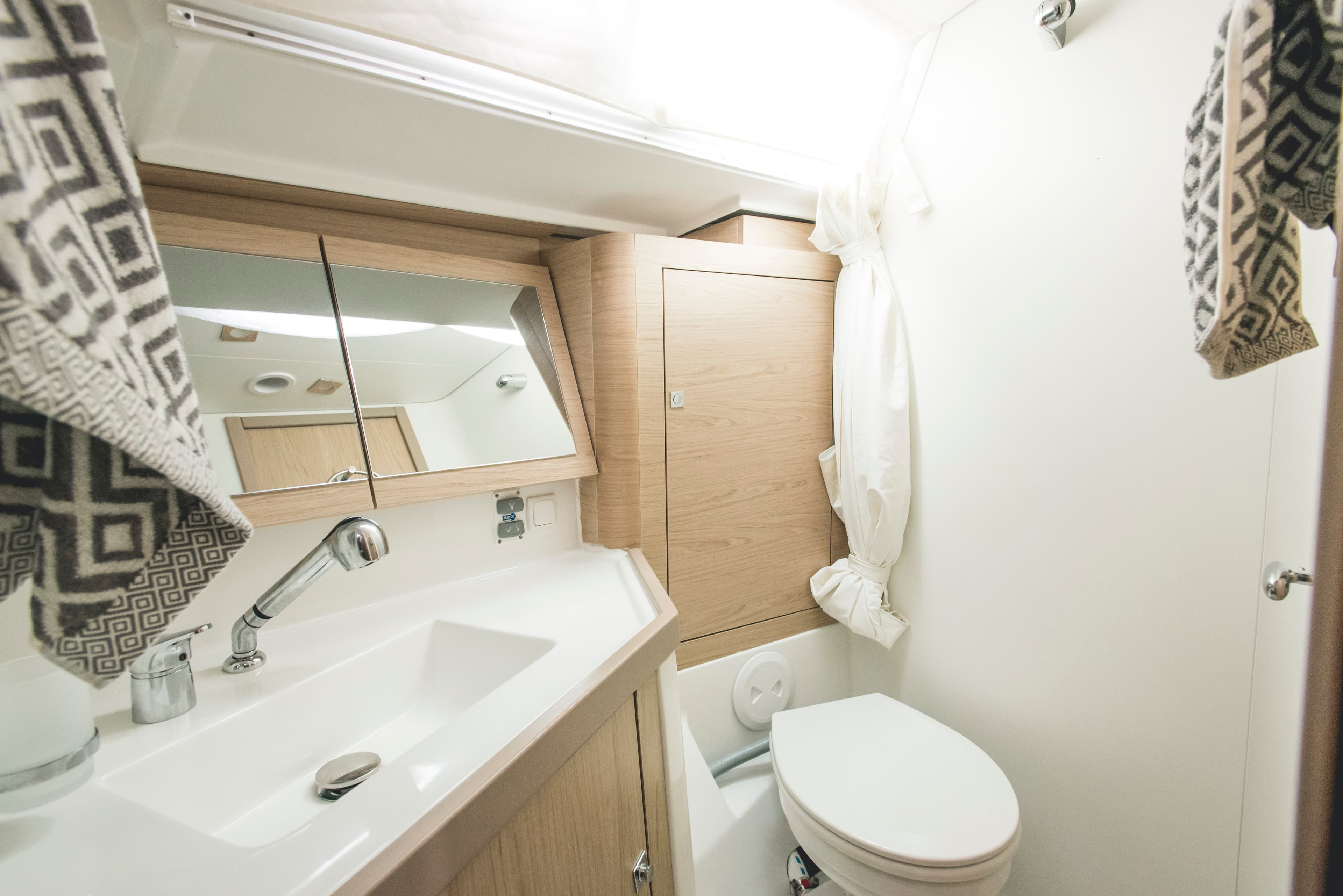 Oceanis 45 - photo 5