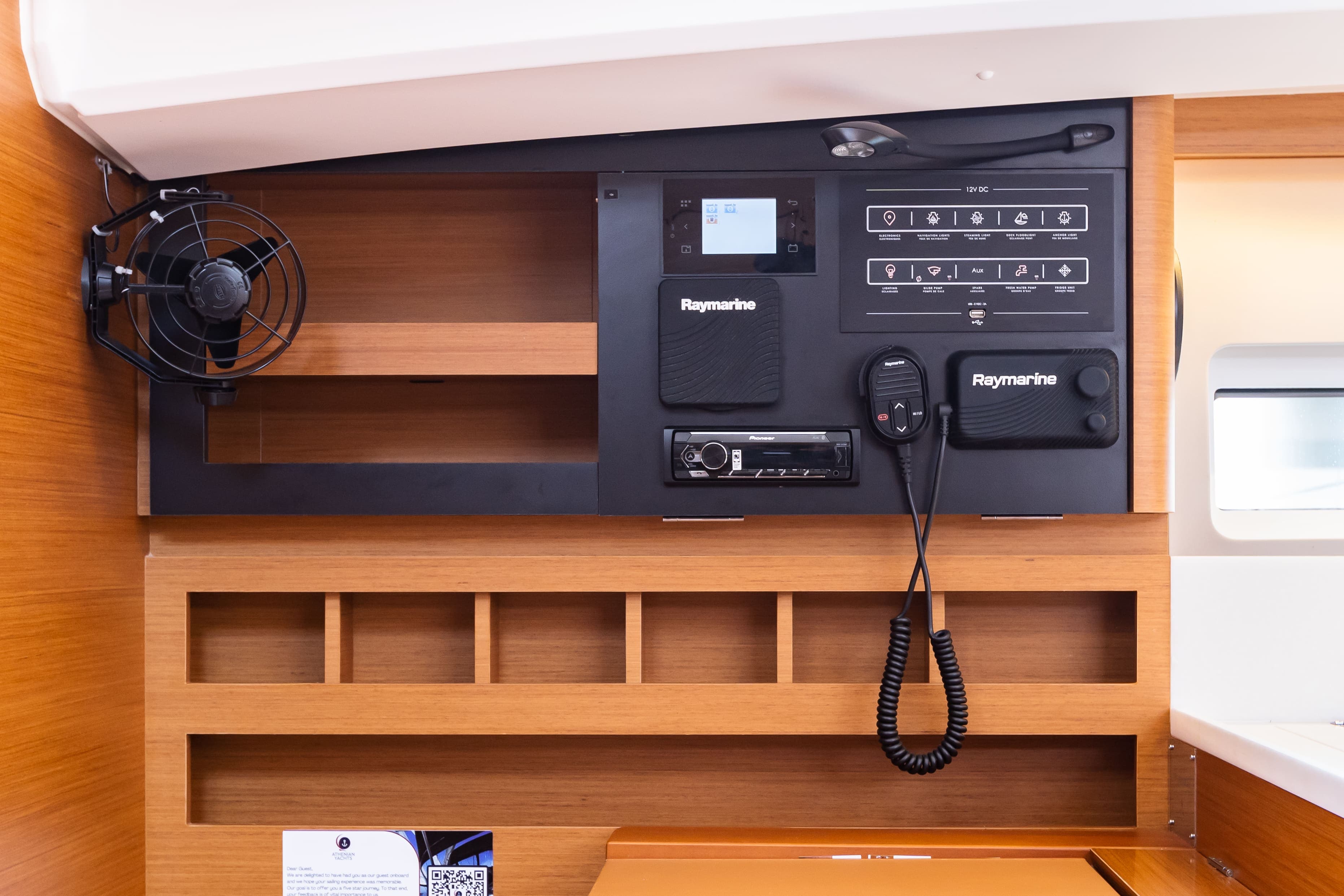 Sun Odyssey 440 - photo 8