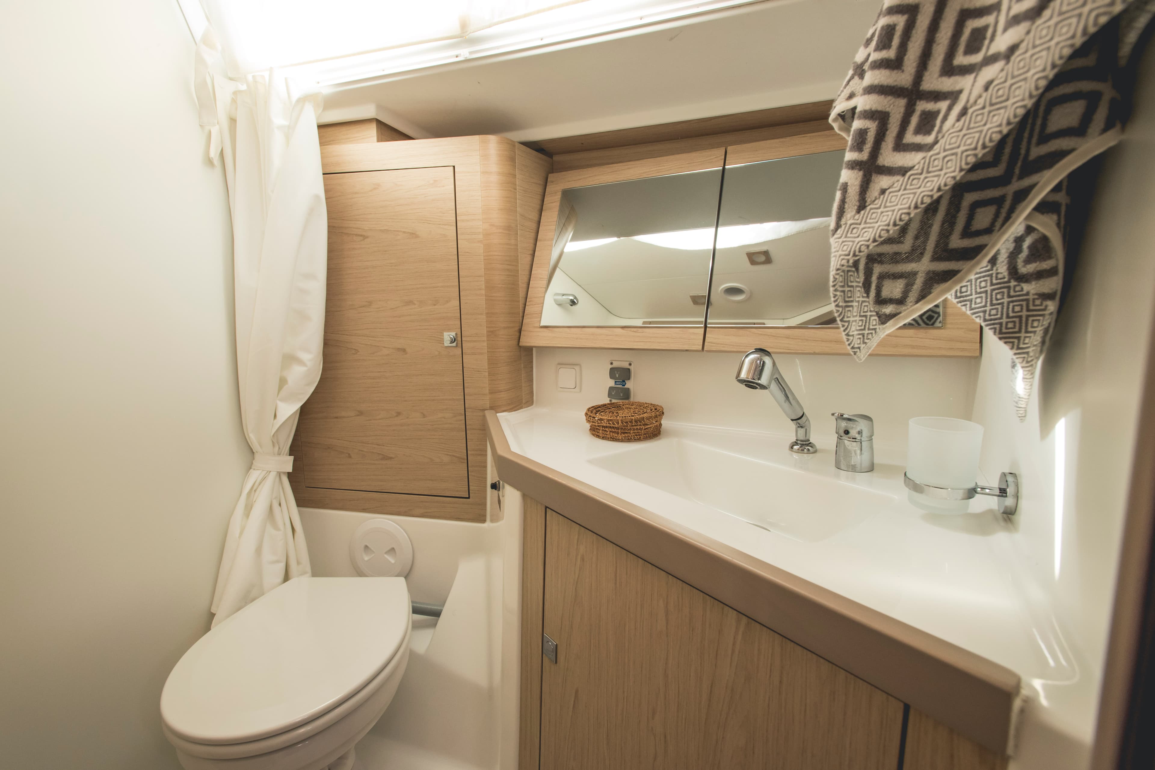 Oceanis 45 - photo 4