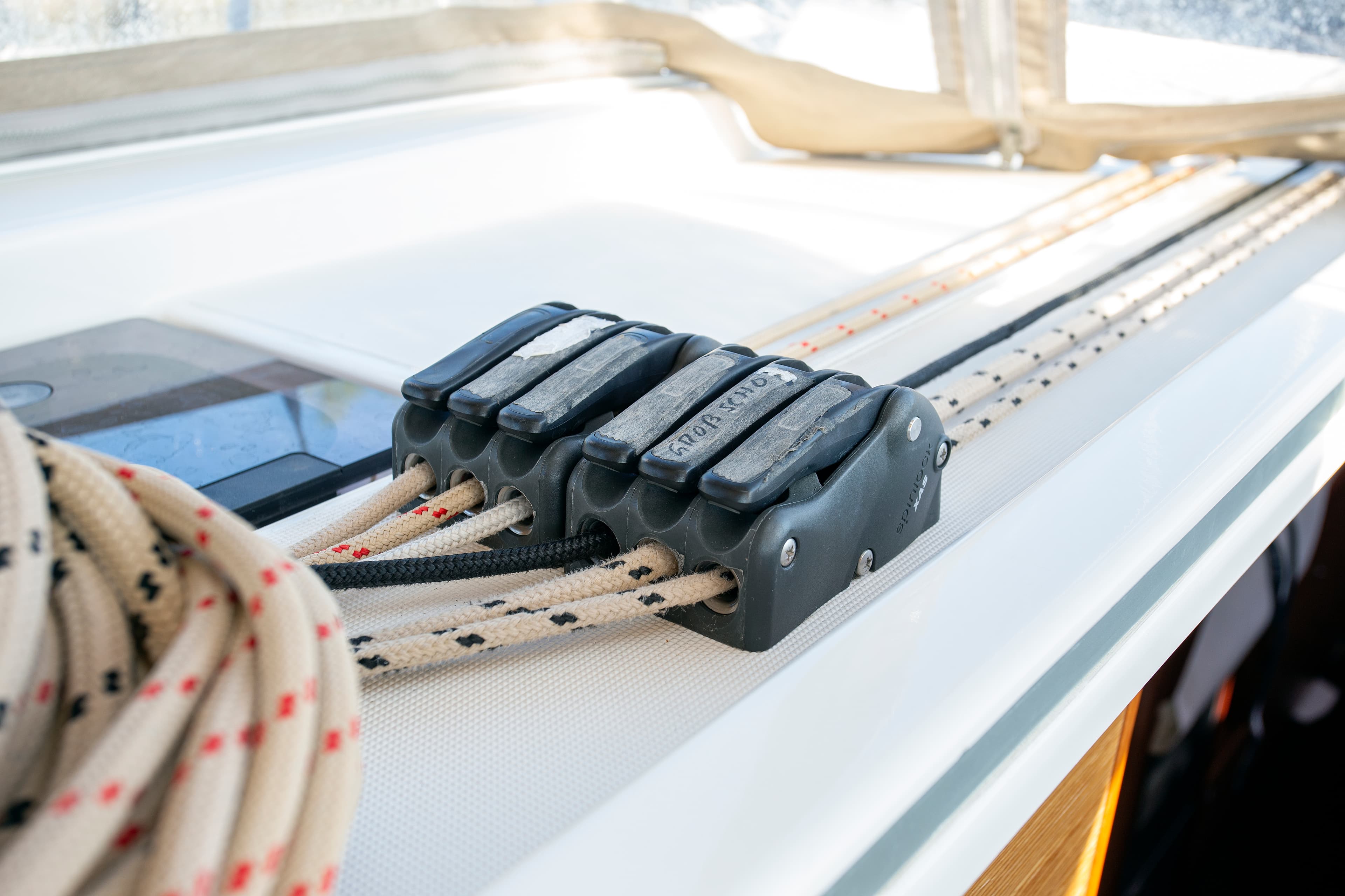 Dufour 382 Grand Large - photo 21