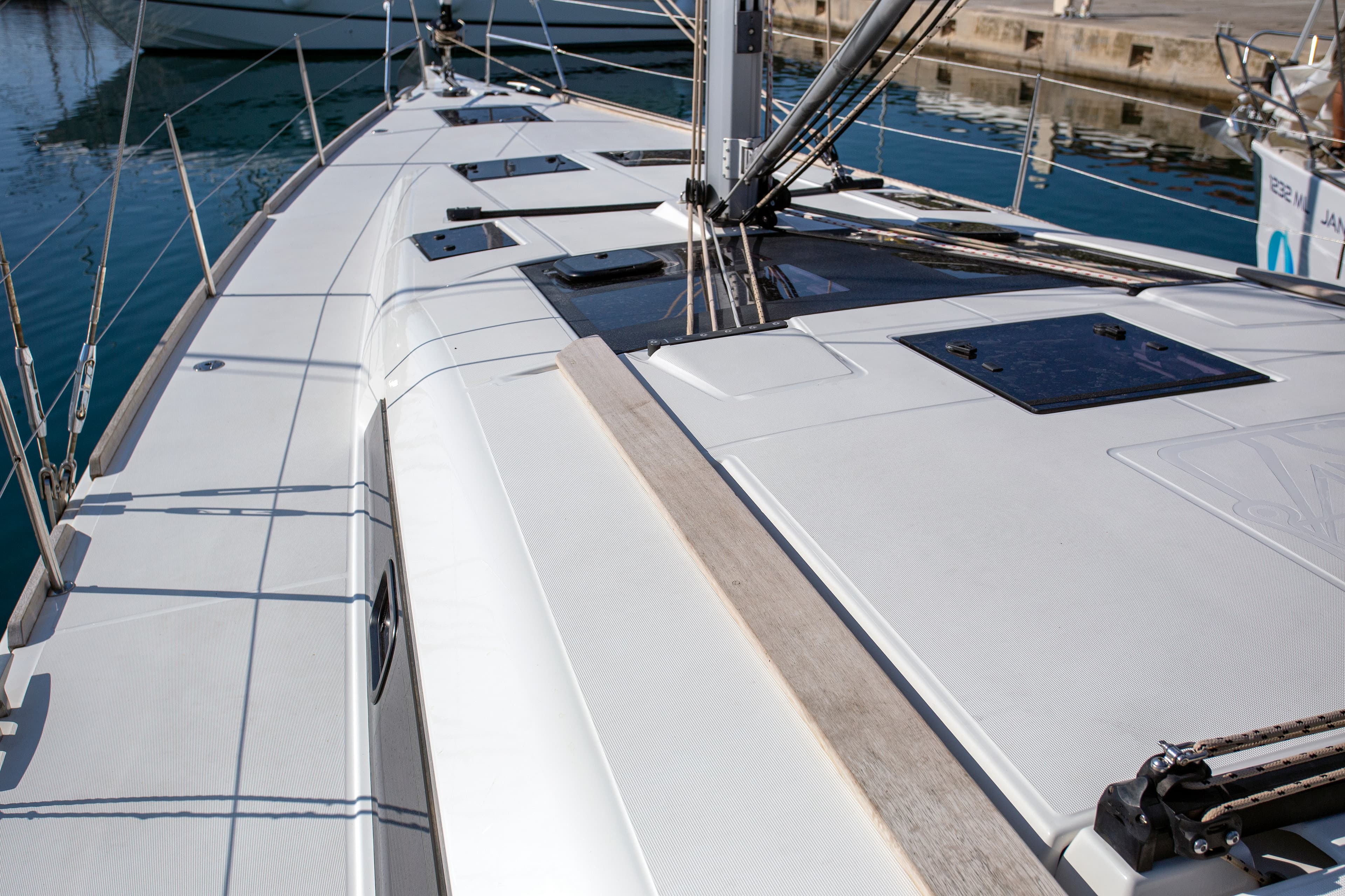 Dufour 460 Grand Large - photo 21