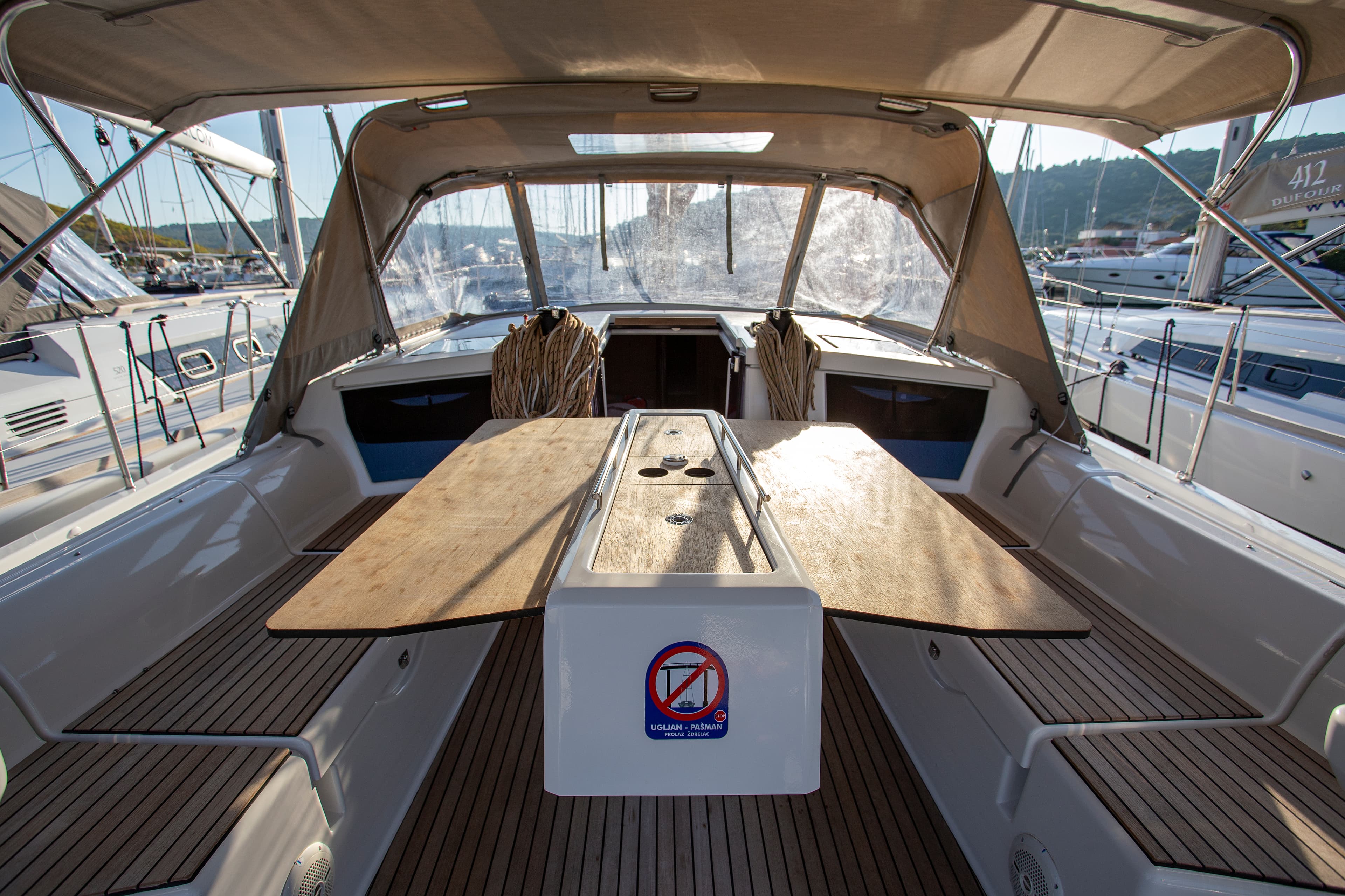 Dufour 430 - photo 9