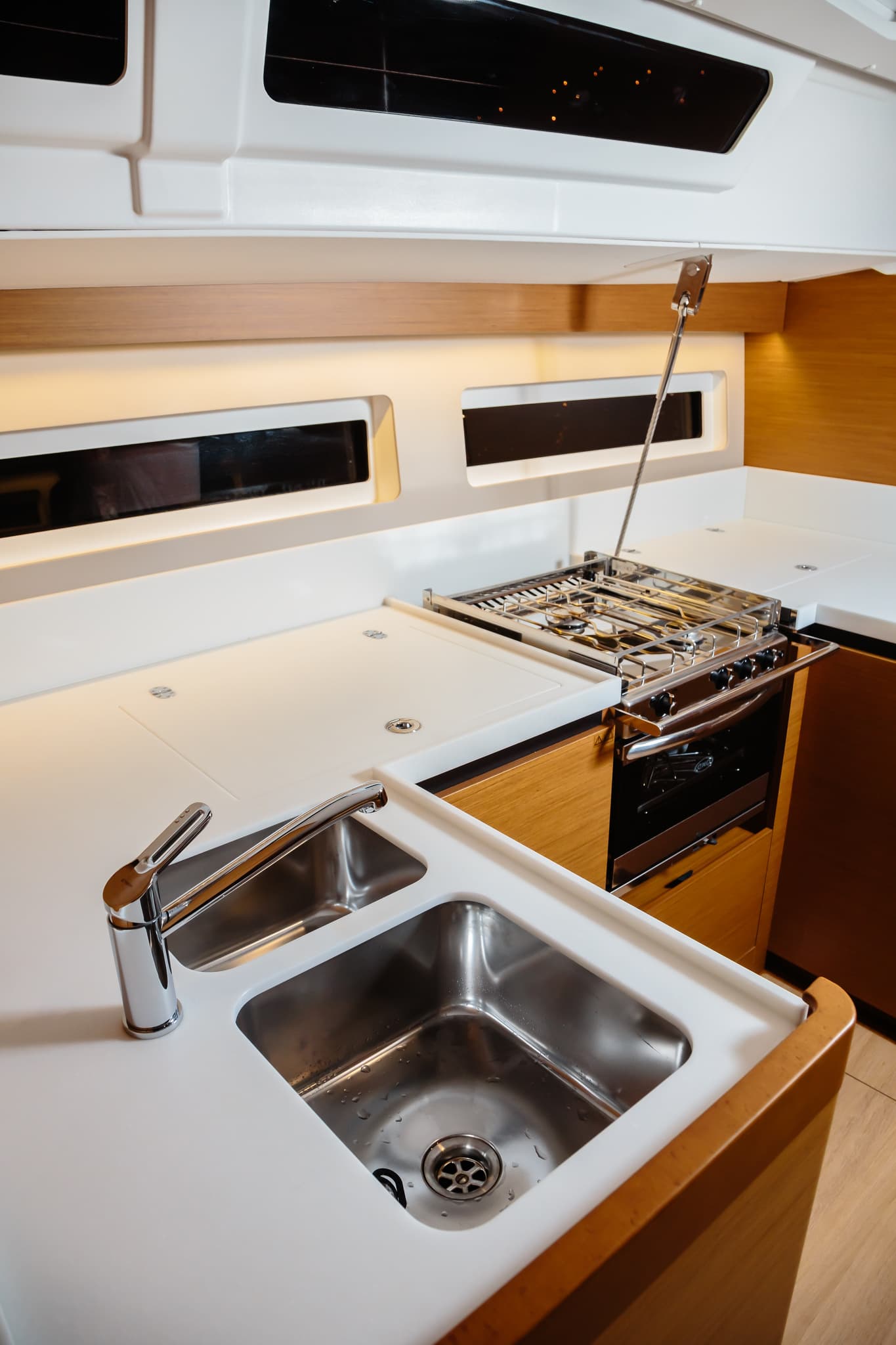 Sun Odyssey 490 - photo 18