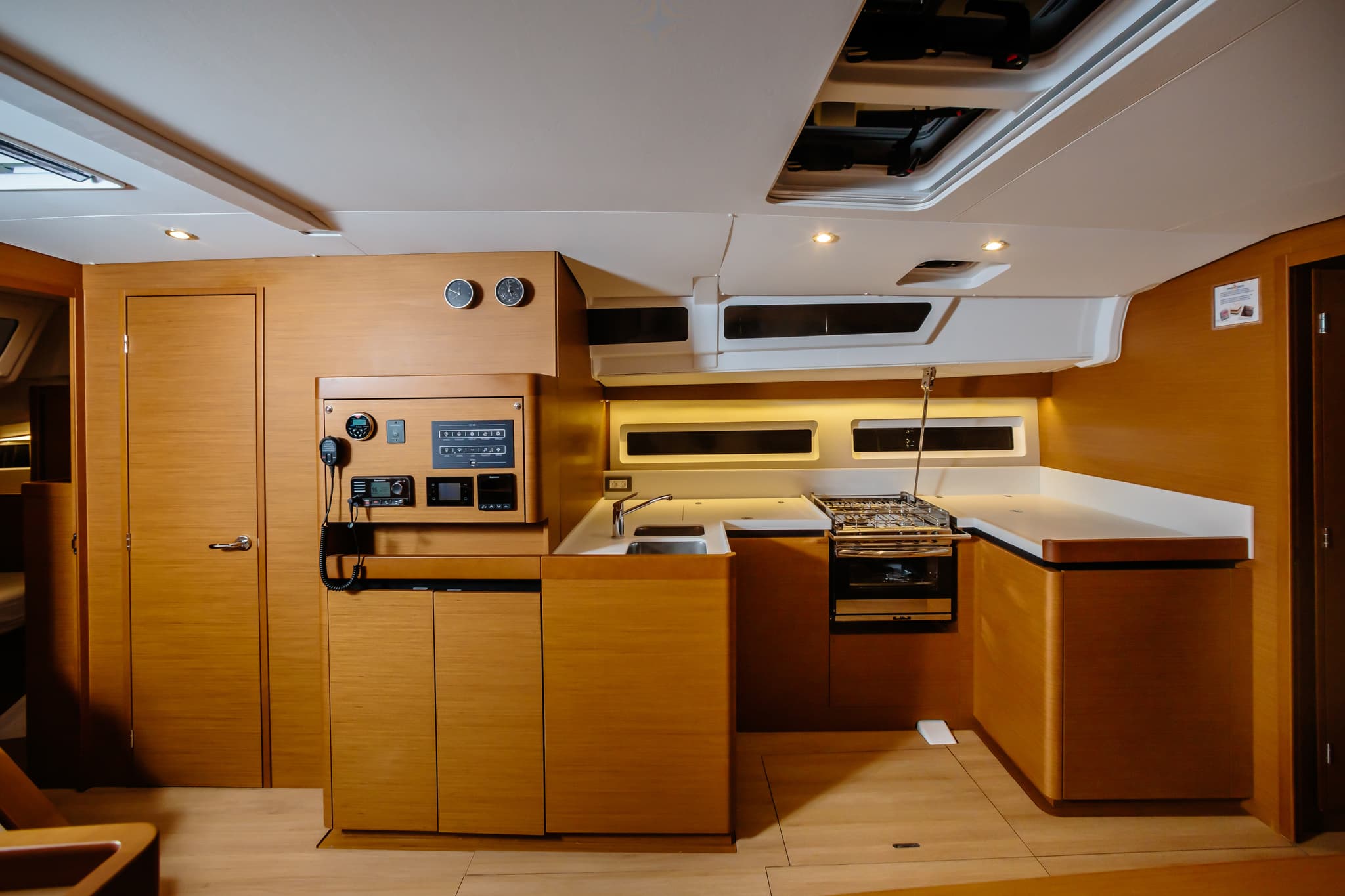 Sun Odyssey 490 - photo 7