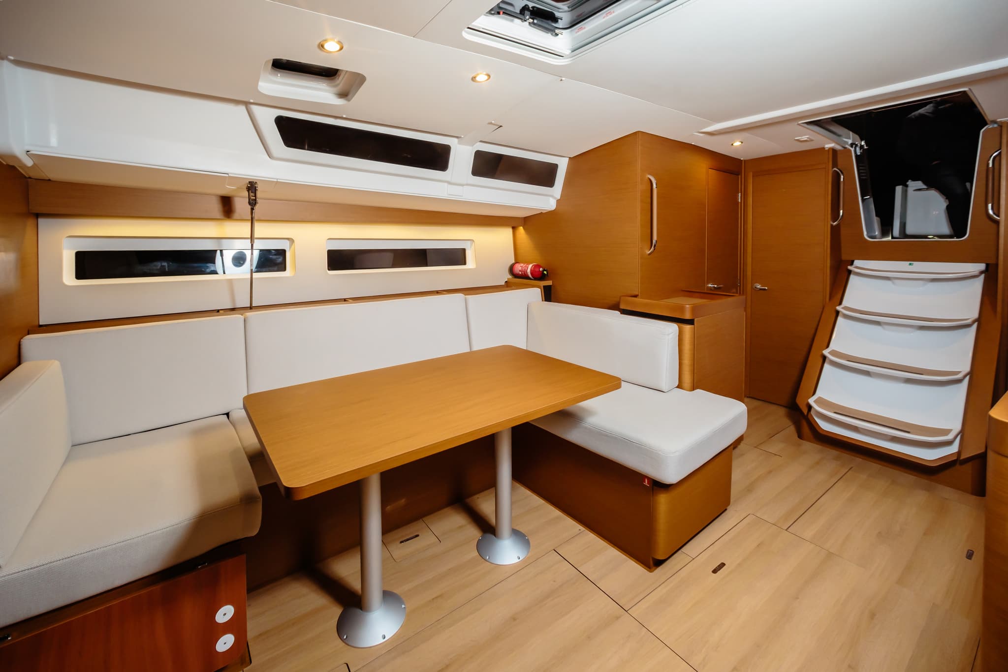 Sun Odyssey 490 - photo 4