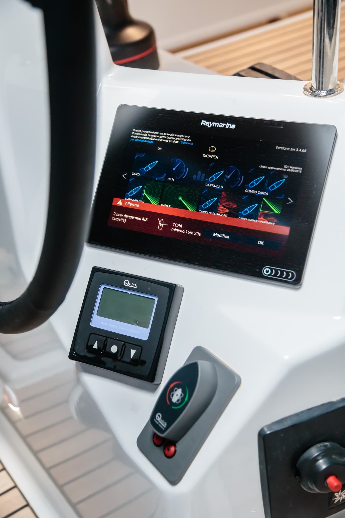 Sun Odyssey 490 - photo 8