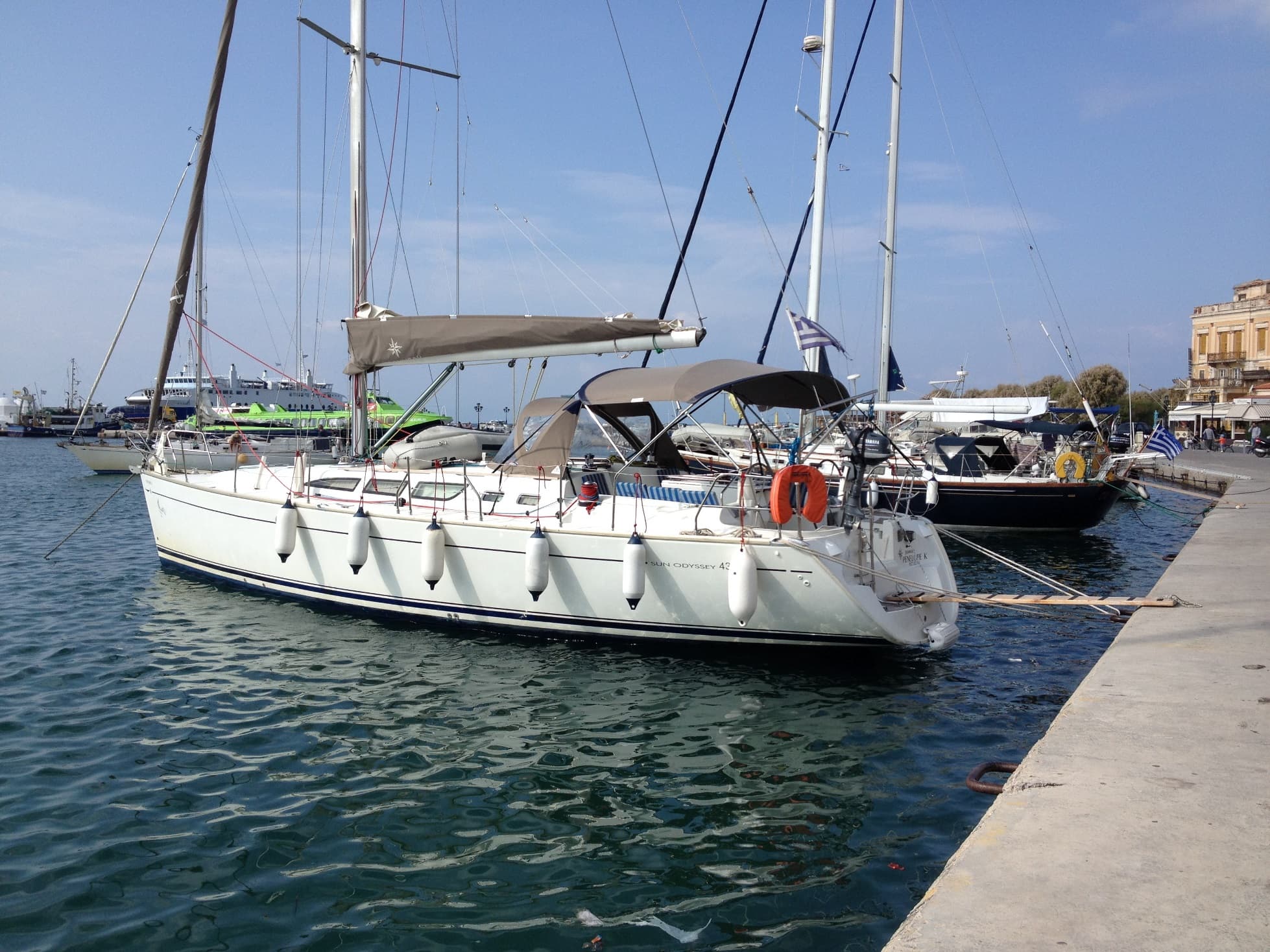Sun Odyssey 43  - photo