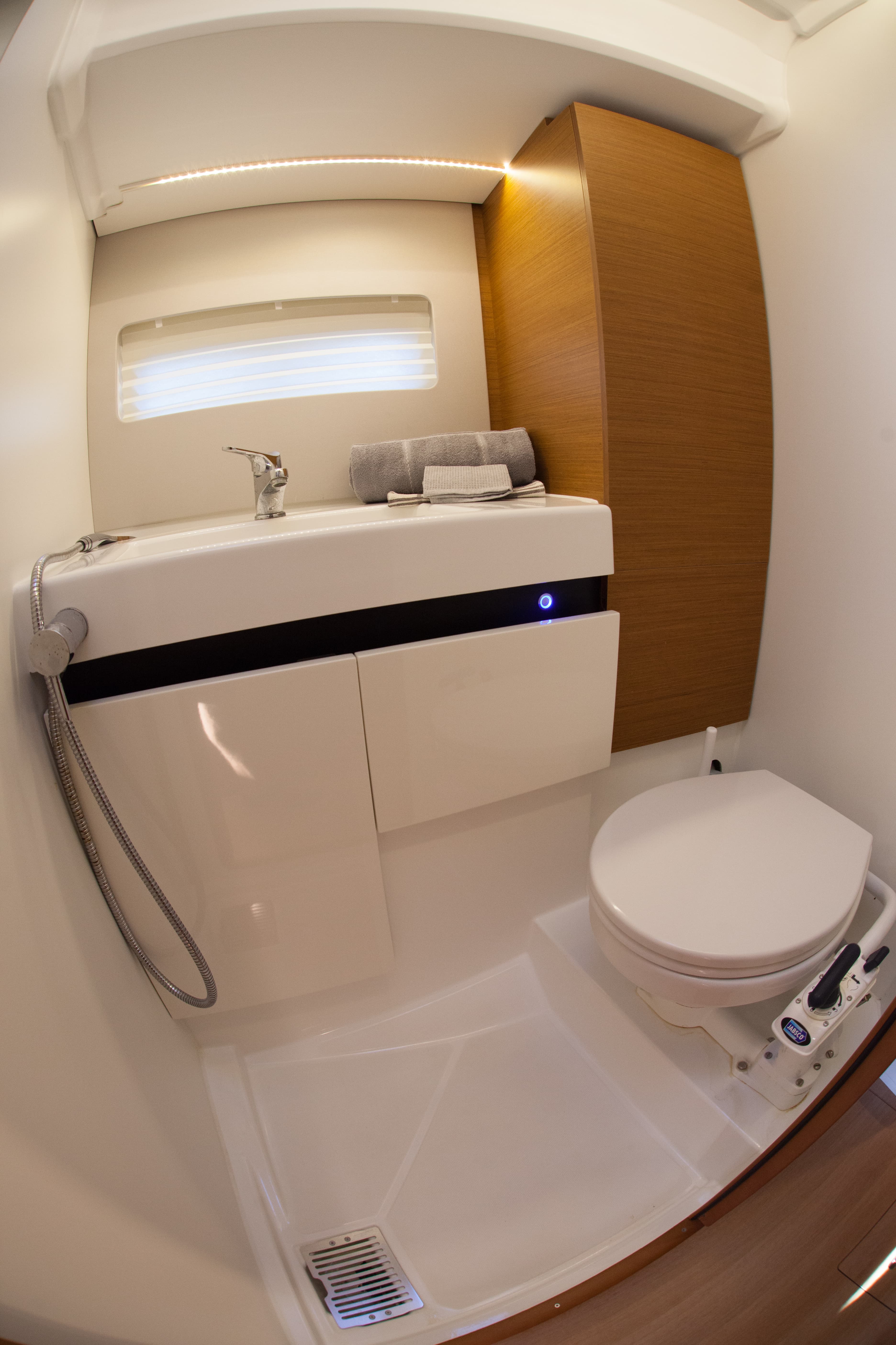 Sun Odyssey 490 - photo 11