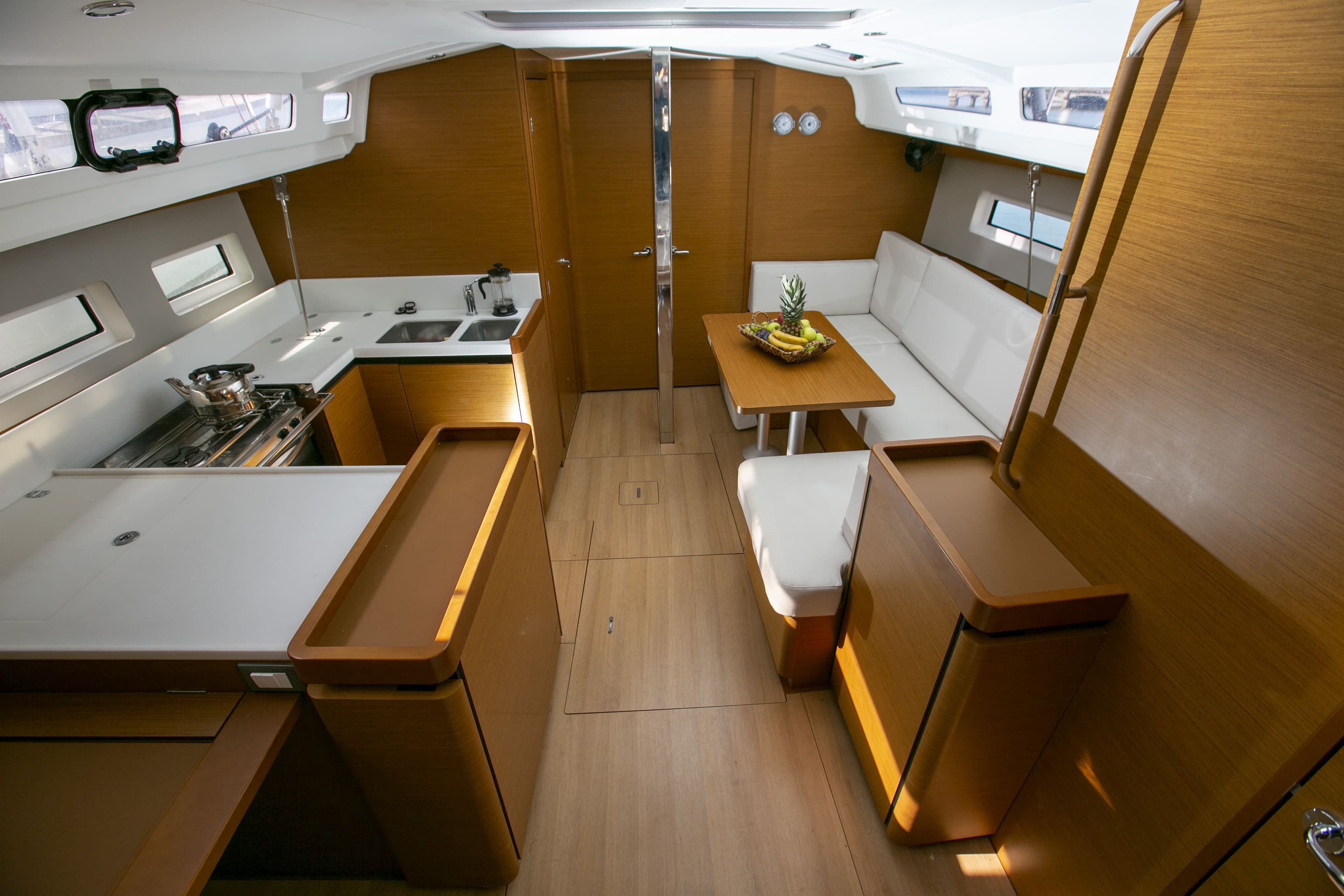 Sun Odyssey 440 - photo 7