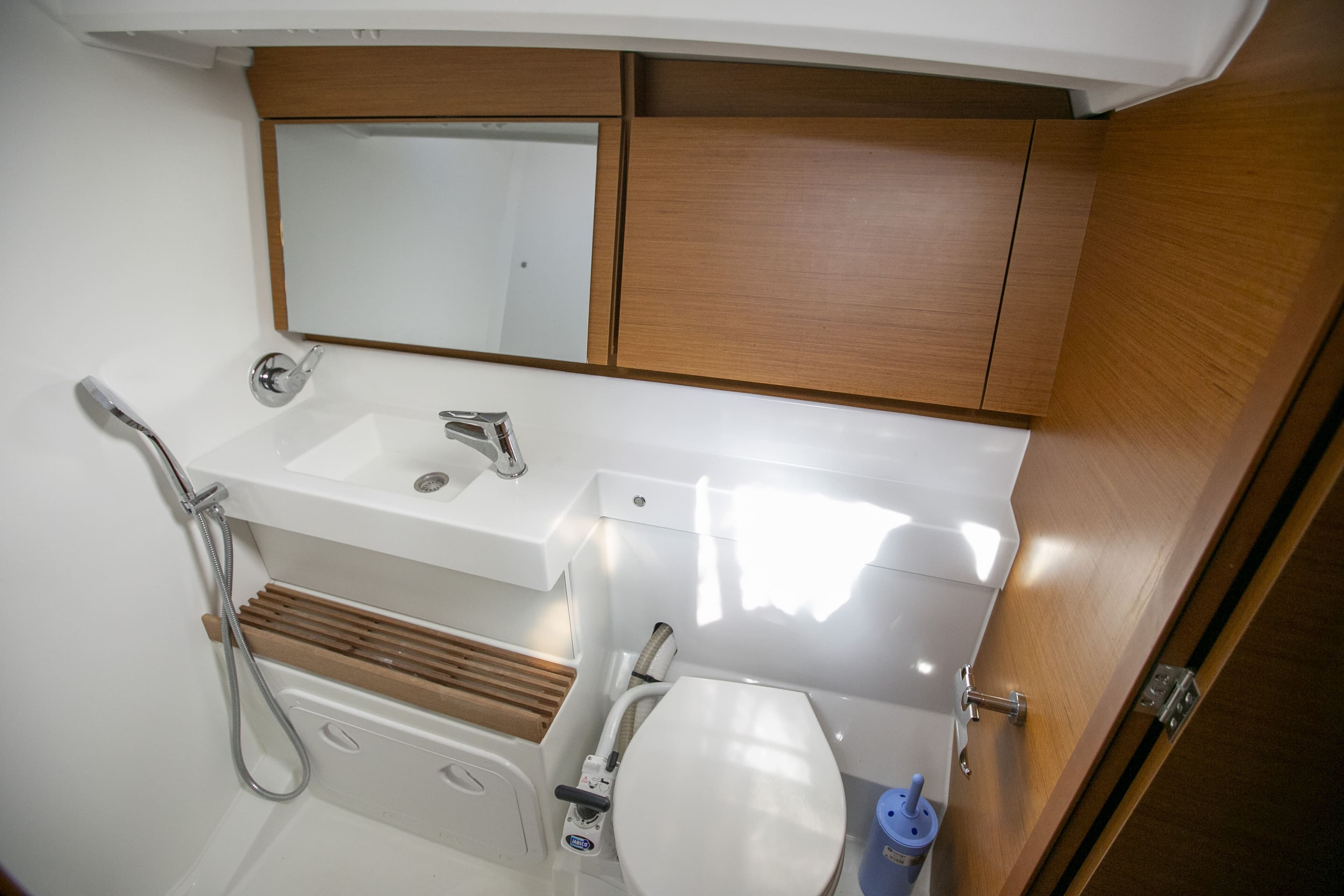 Sun Odyssey 440 - photo 12