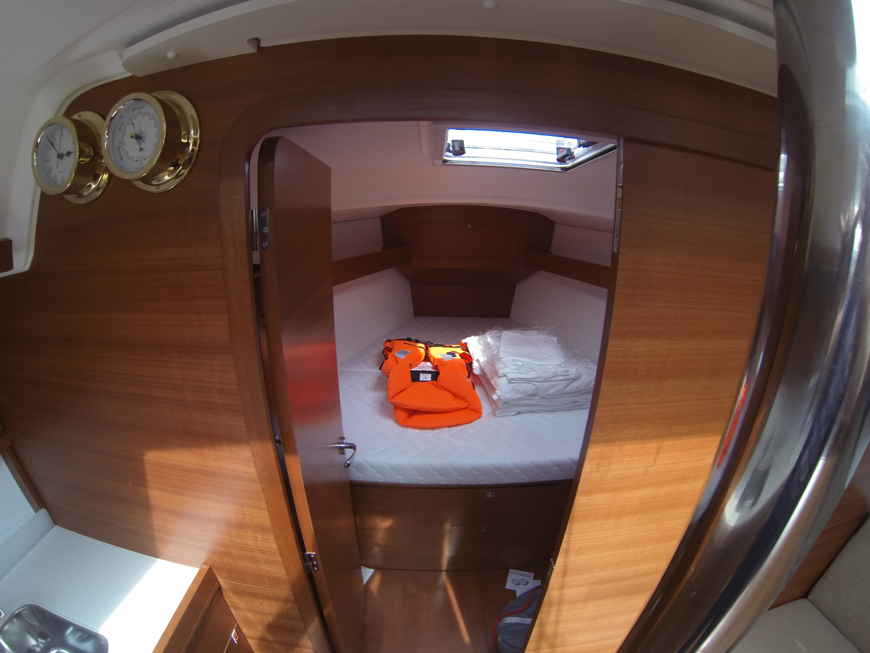 Dufour 382 Grand Large - photo 19