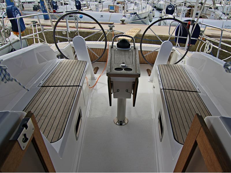 Bavaria Cruiser 41 - photo 12