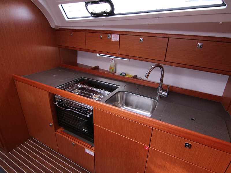 Bavaria Cruiser 41 - photo 10