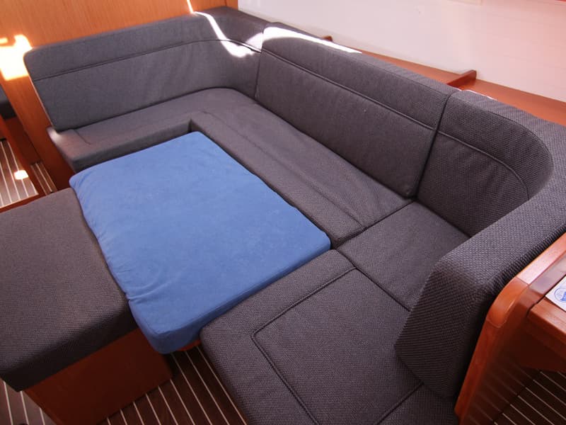 Bavaria Cruiser 41 - photo 6