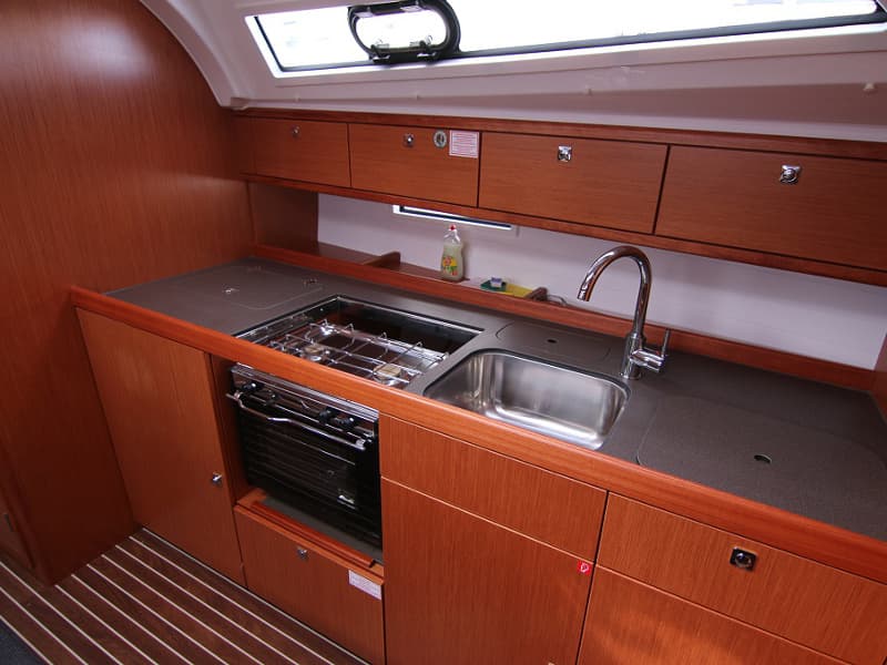 Bavaria Cruiser 41 - photo 7