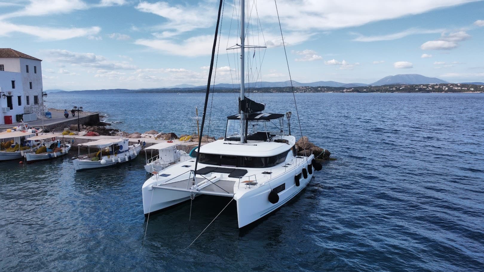 Lagoon 46  - photo 12