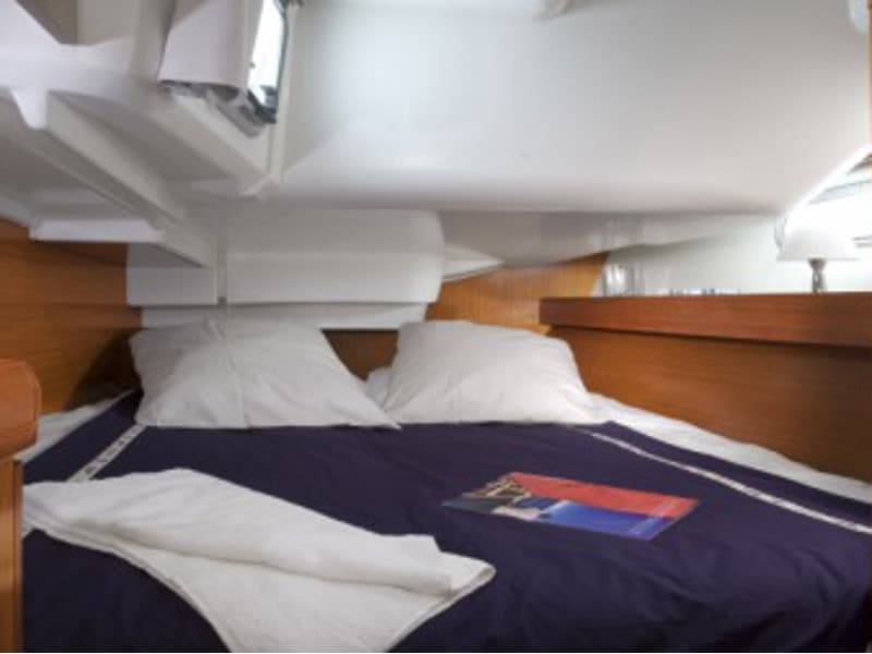 Sun Odyssey 39i - photo 7