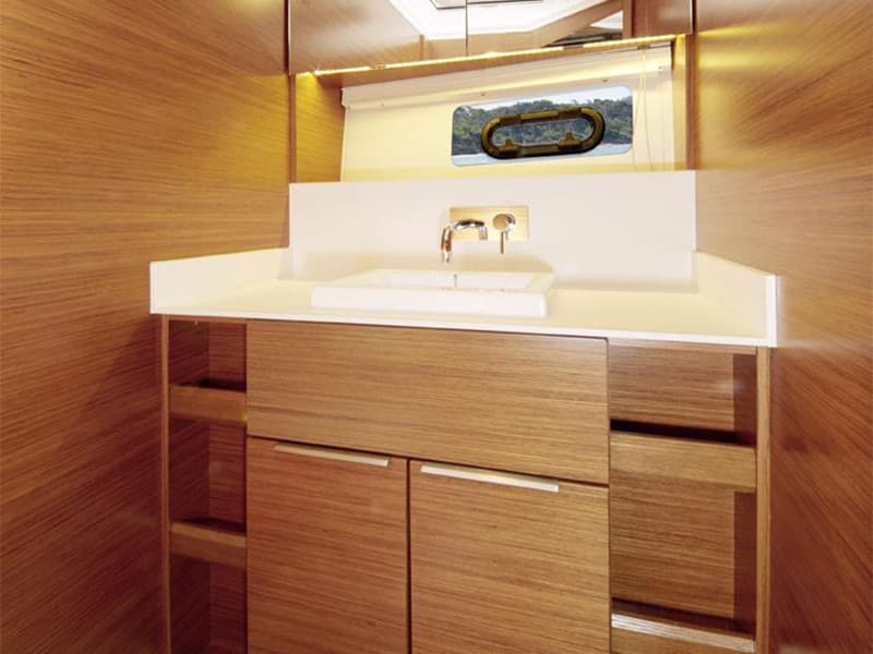 Bavaria Sport 450 HT - photo 9