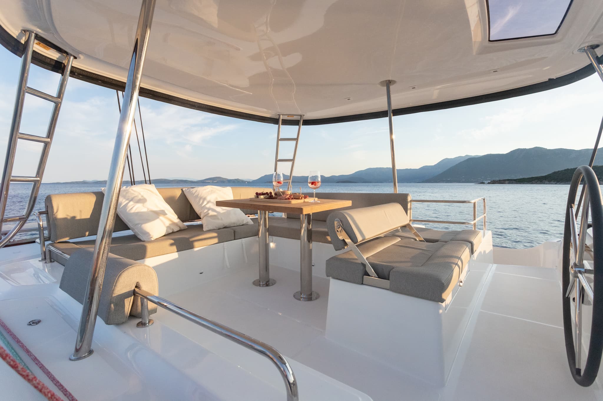 Lagoon 51 - photo 37