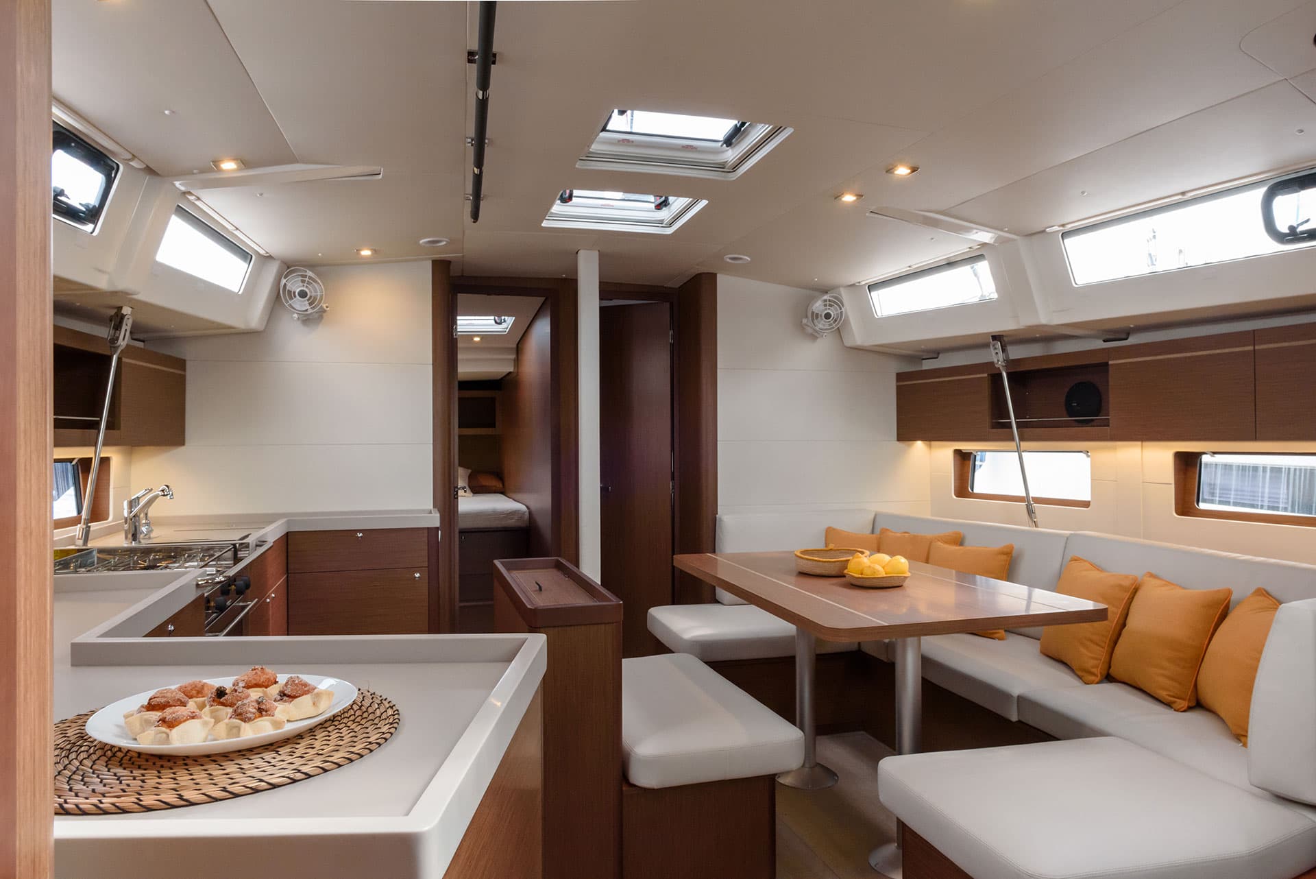 Oceanis 46.1 - photo 8