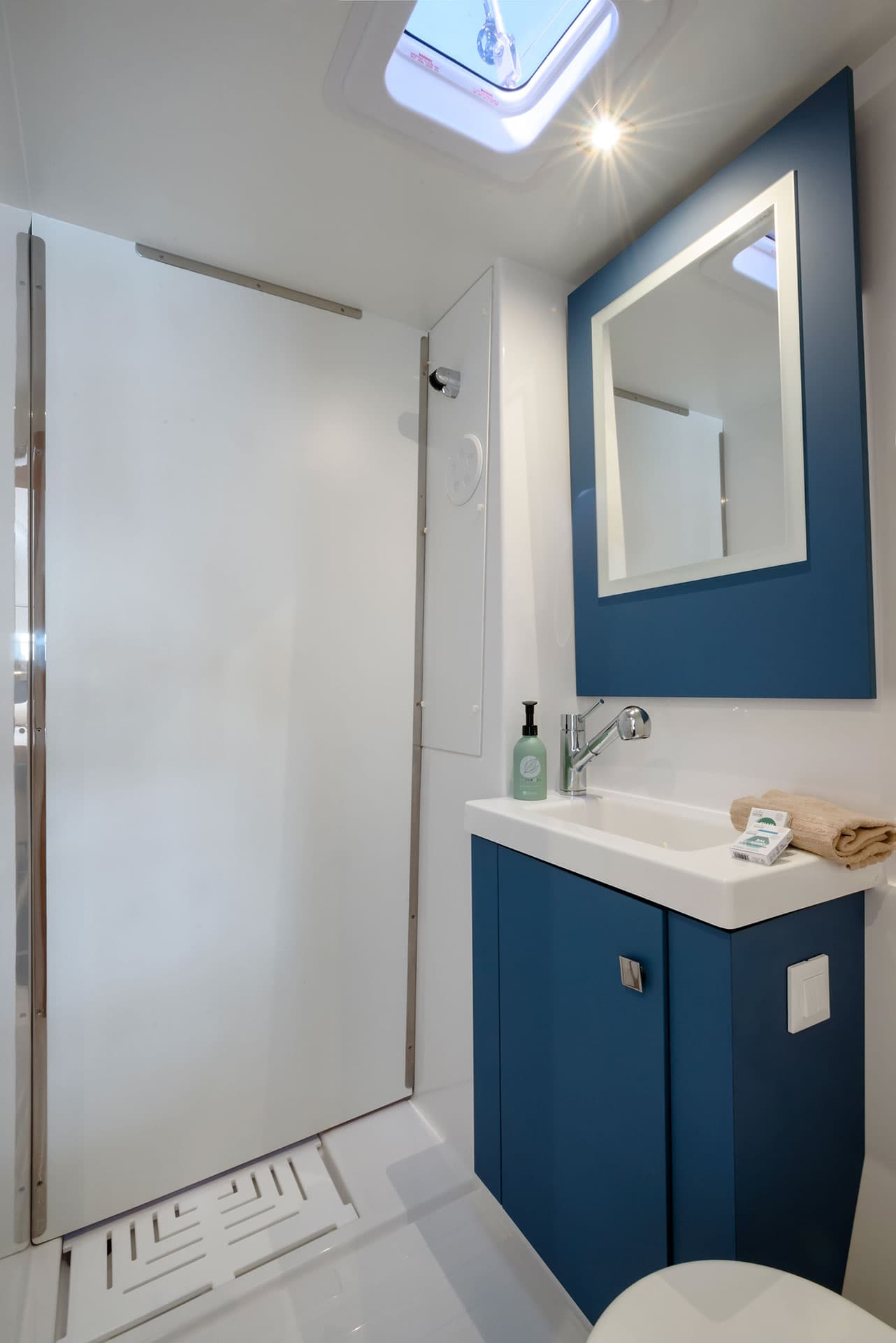 Astréa 42 - photo 11