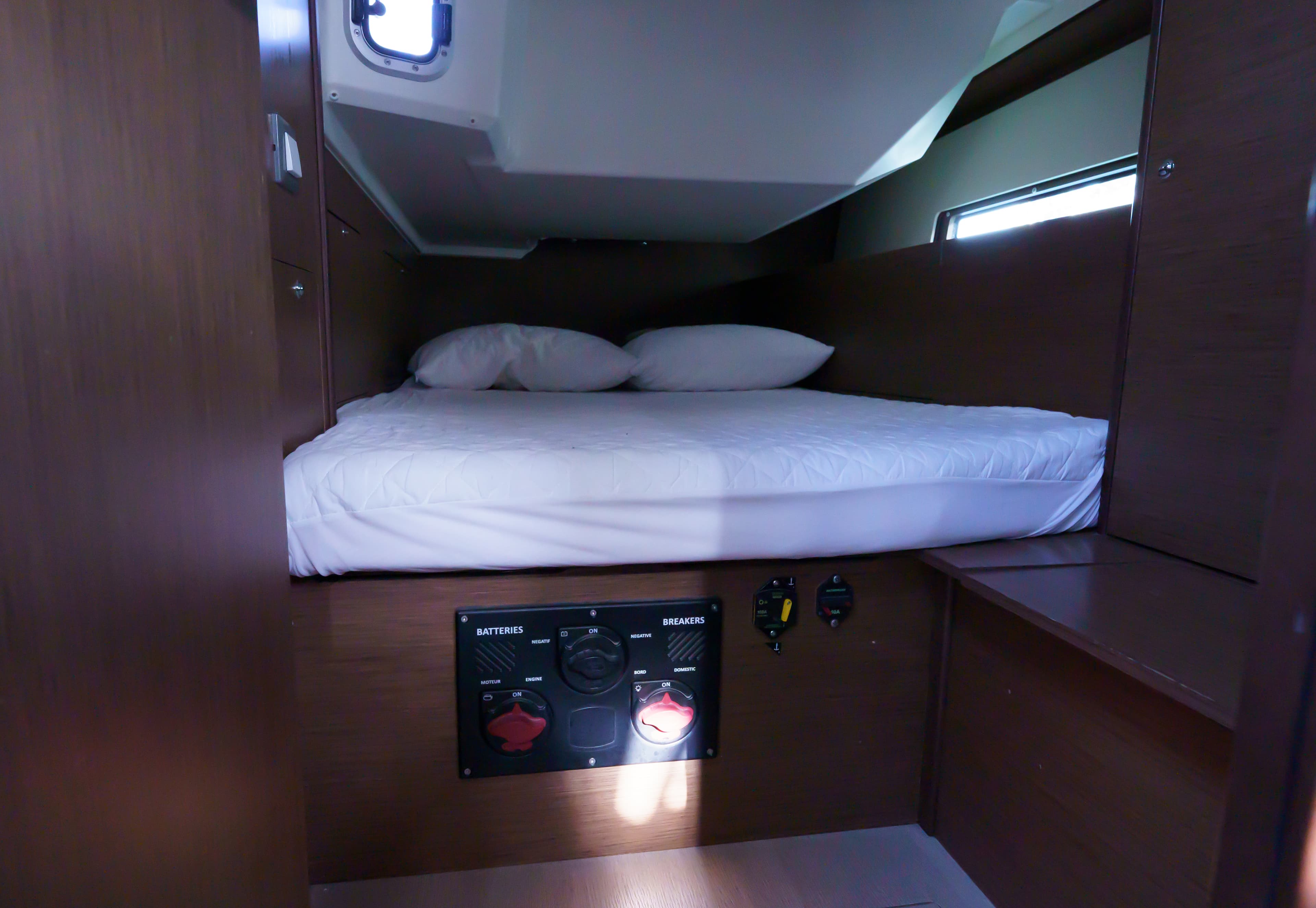 Oceanis 40.1 - photo 10