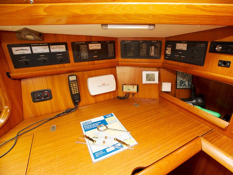 Sun Odyssey 36i - photo 4