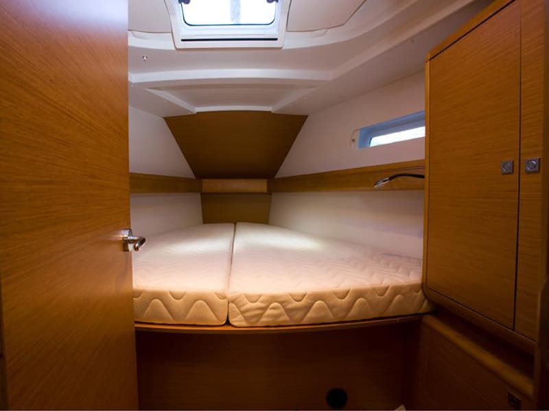 Sun Odyssey 449 - photo 6