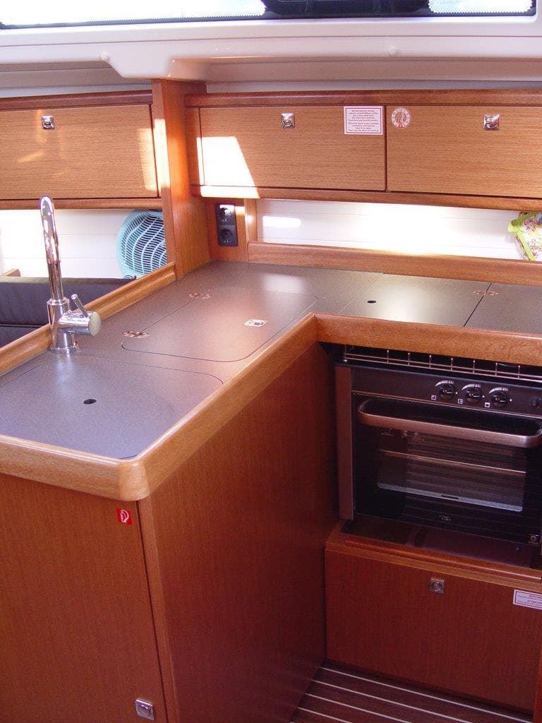 Bavaria Cruiser 34 - photo 9