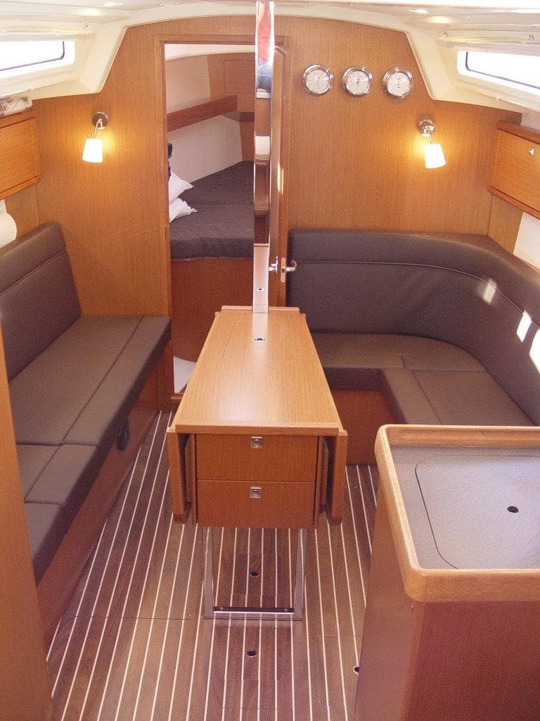 Bavaria Cruiser 34 - photo 6
