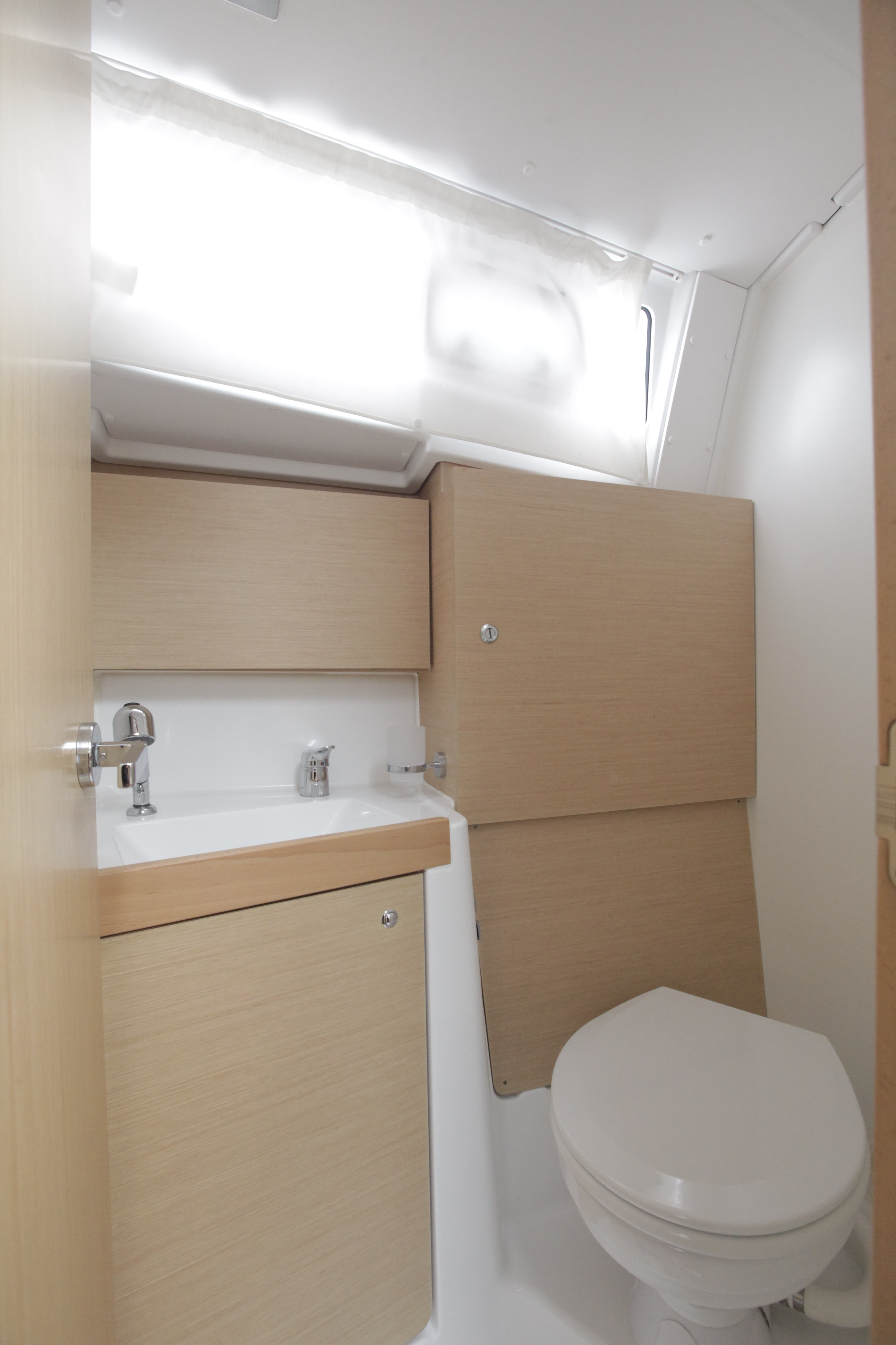 Oceanis 35 - photo 12