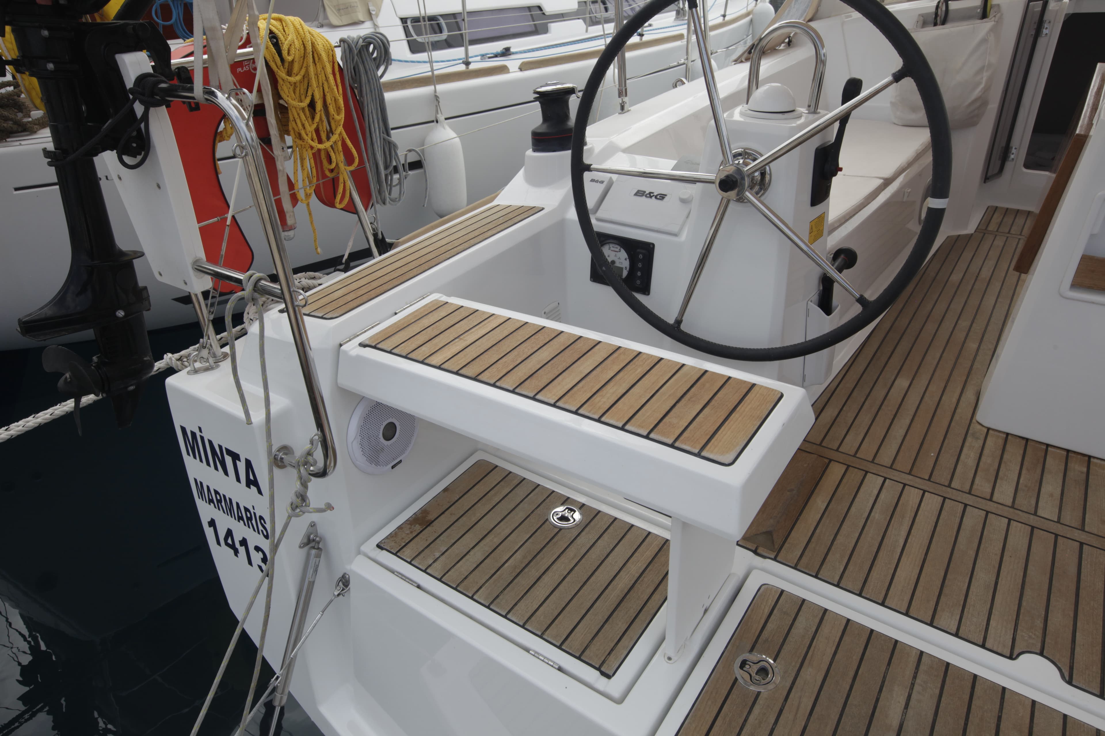 Oceanis 35 - photo 15