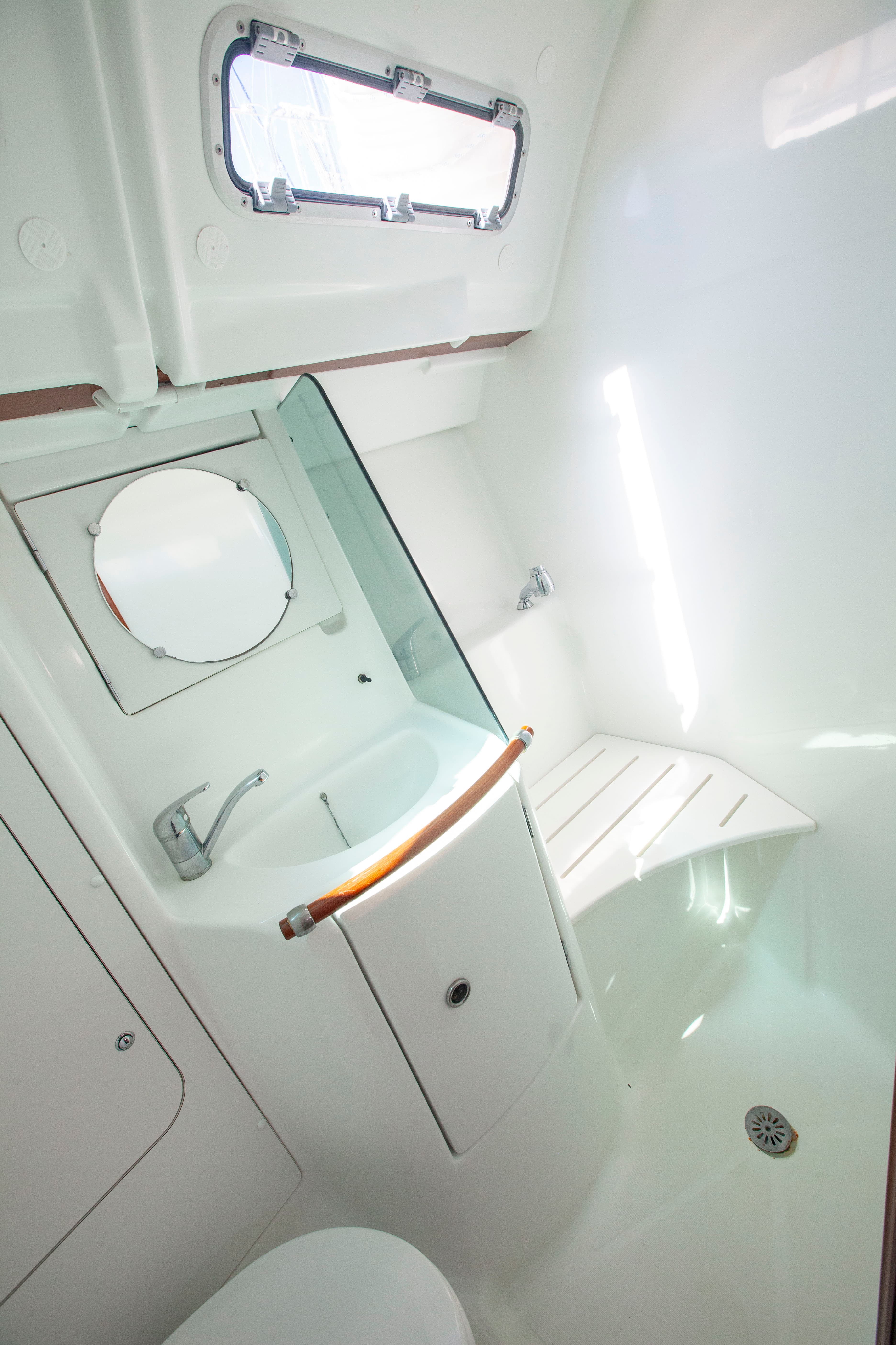 Oceanis 373 - photo 11