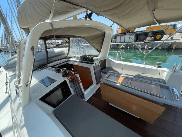 Oceanis 41.1 - photo 15