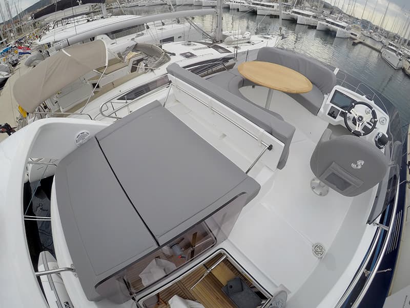 Antares 36 - photo 21