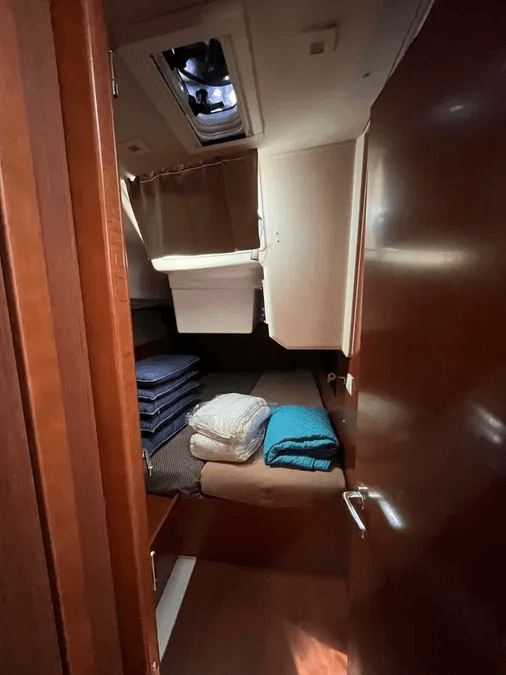 Oceanis 41.1 - photo 6