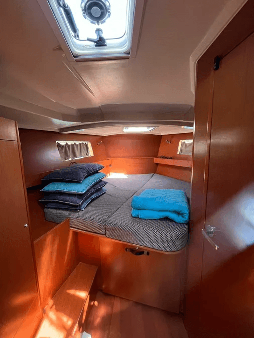 Oceanis 41.1 - photo 11