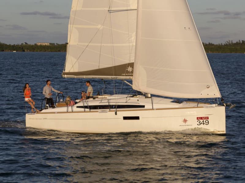 Sun Odyssey 349 - photo