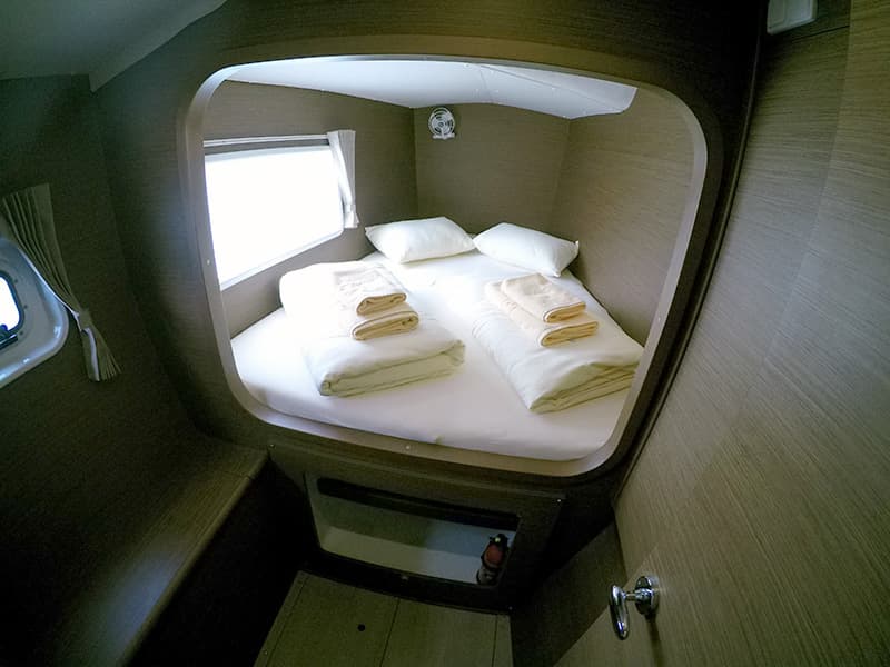 Lagoon 380 - photo 22