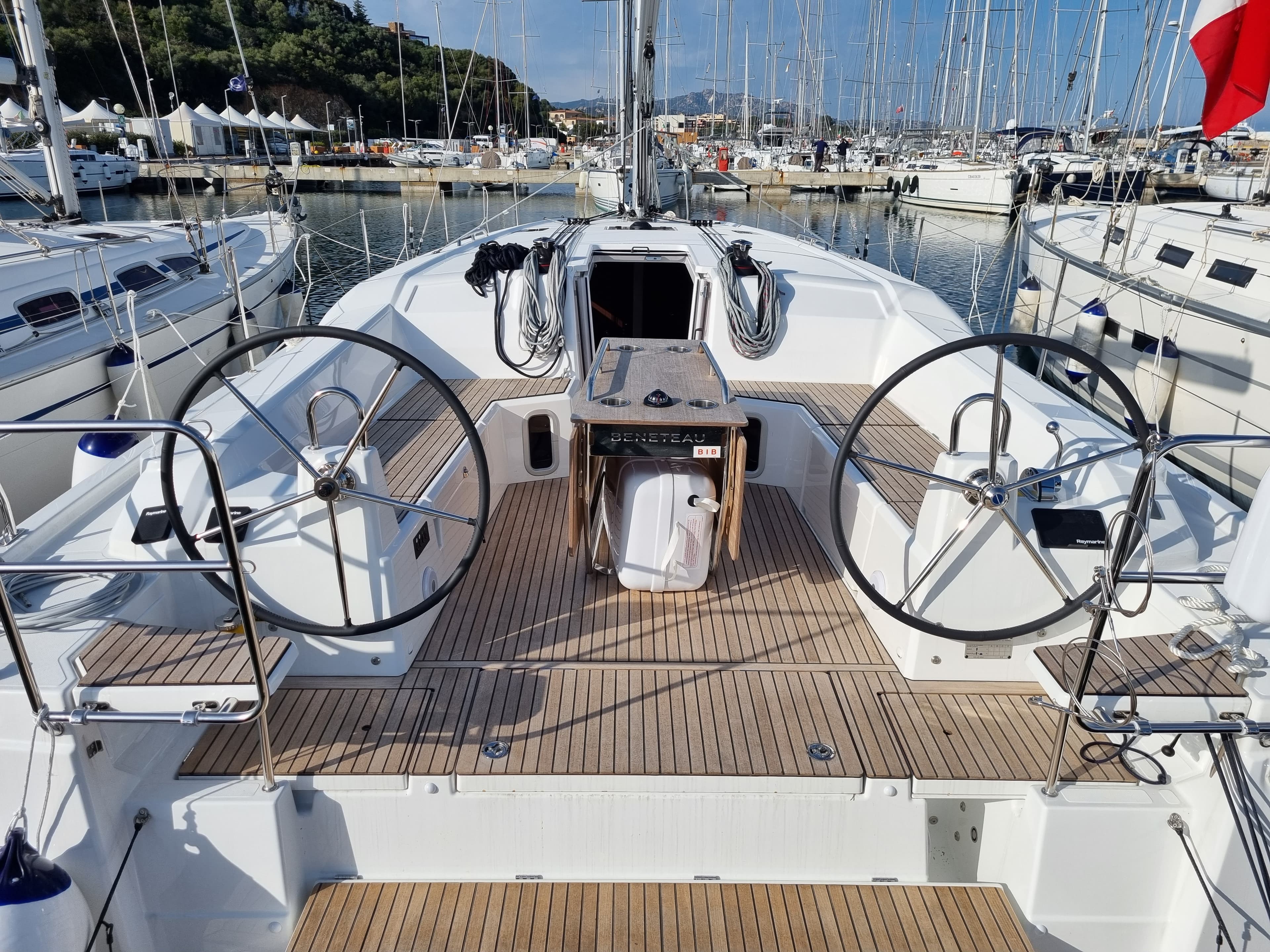 Oceanis 40.1 - photo 10