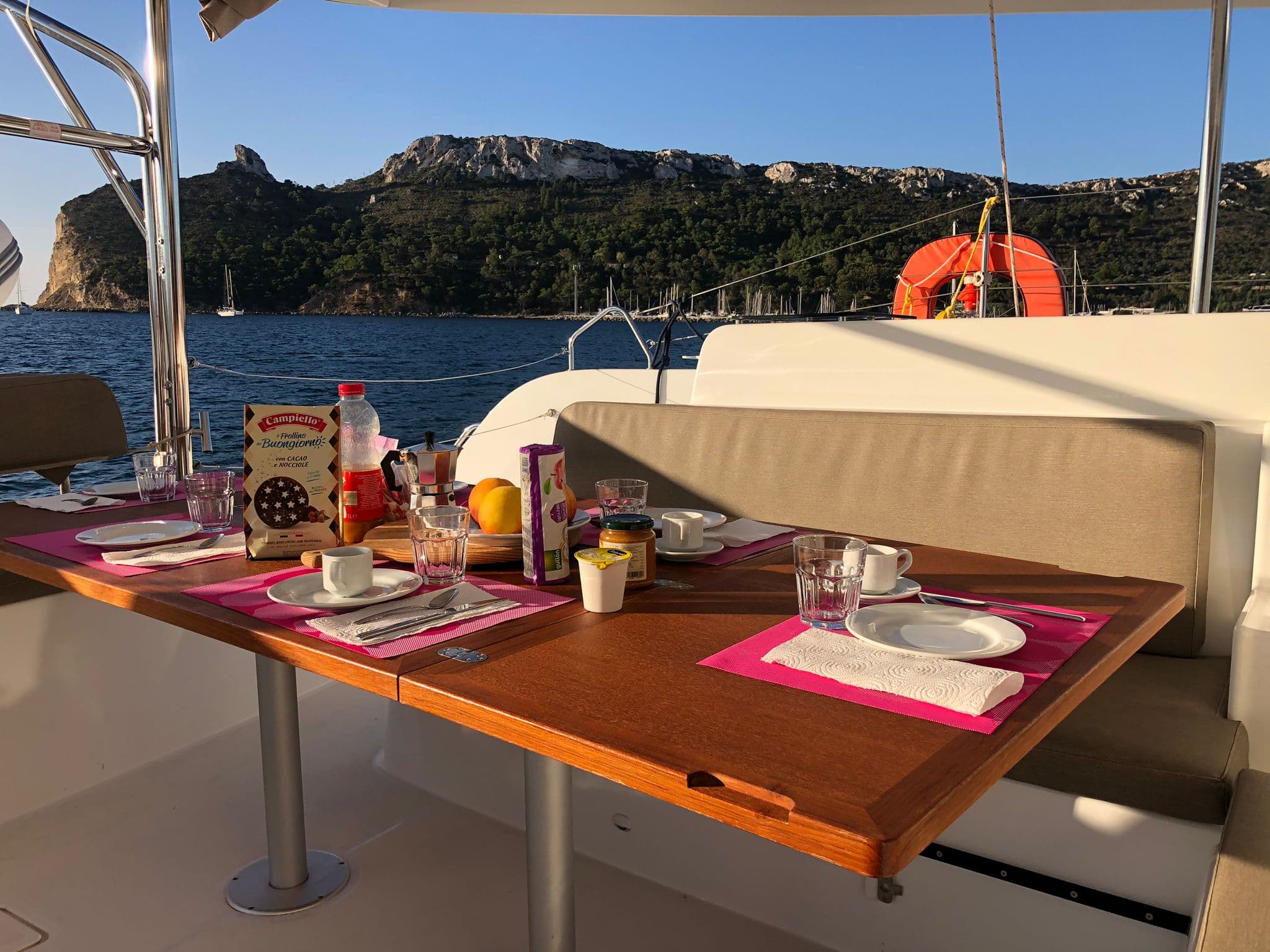 Lagoon 46  - photo 20