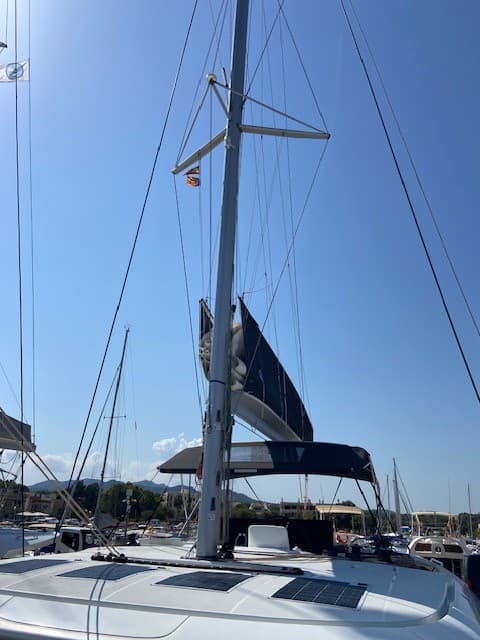 Lagoon 46  - photo 5