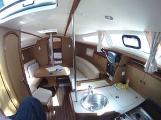 Sun Odyssey 32i - photo 11
